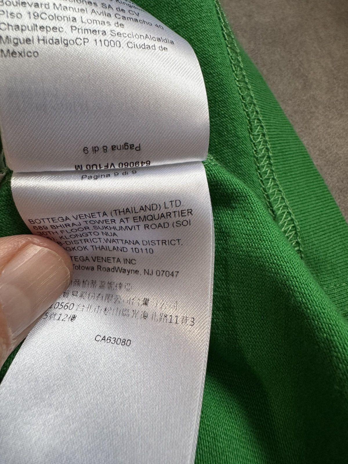 Bottega Veneta BOTTEGA VENETA TSHIRT SEE TAPE MEASUREMENTS FITS LIKE XS !!! Size US M / EU 48-50 / 2 - 17 Thumbnail