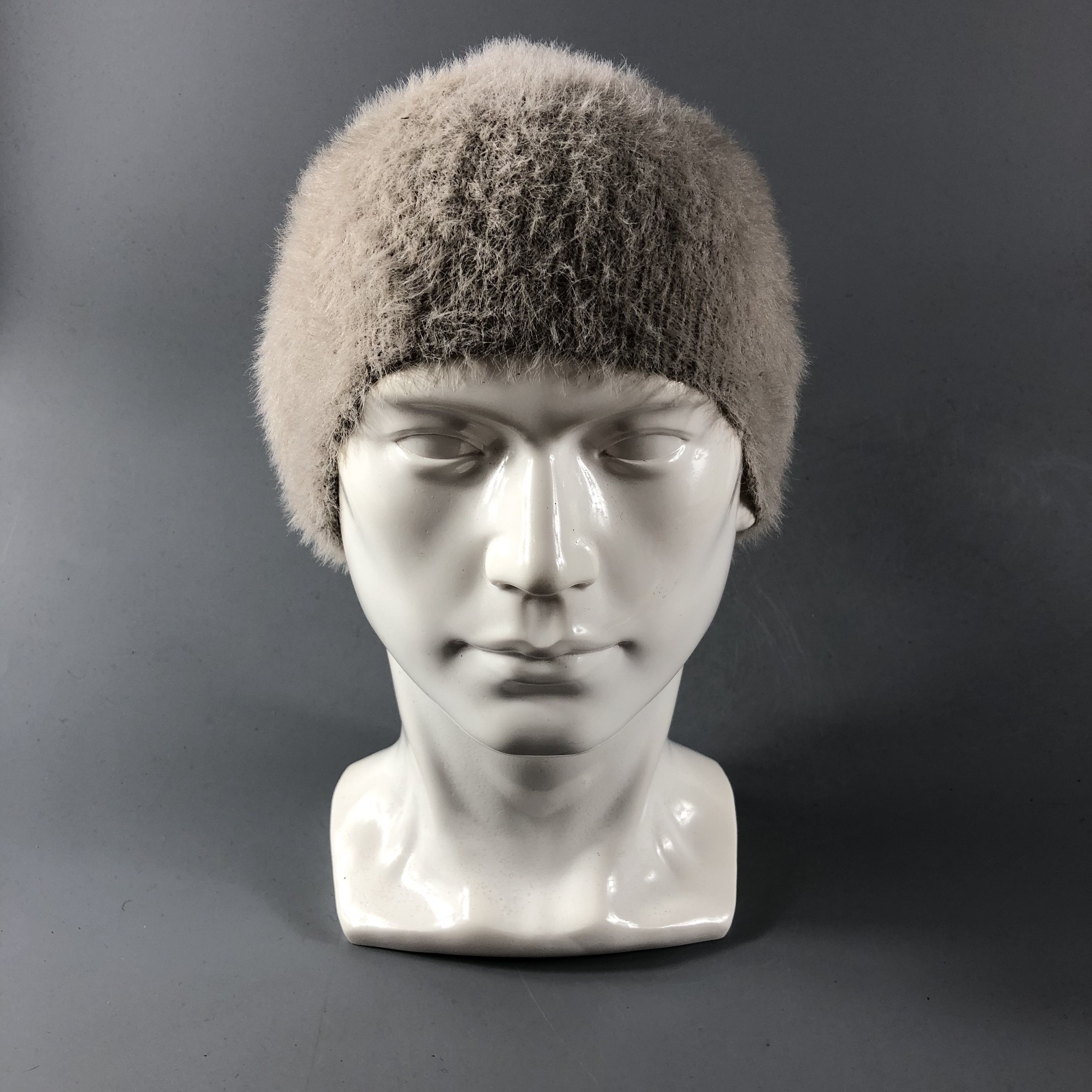 Vintage Zakkaholic Faux Fur Shaggy Beanie Hat Winter Hat B582 Size ONE SIZE - 1 Thumbnail