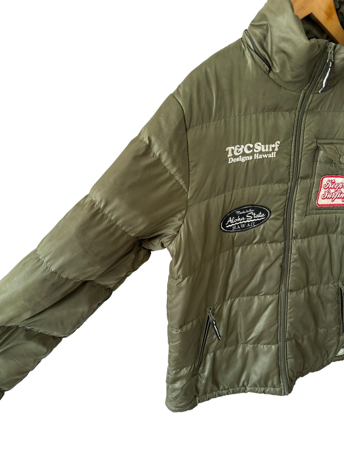 Japanese Brand Vintage T&C Surf Patches Puffer Jacket Hooded Size US L / EU 52-54 / 3 - 6 Thumbnail