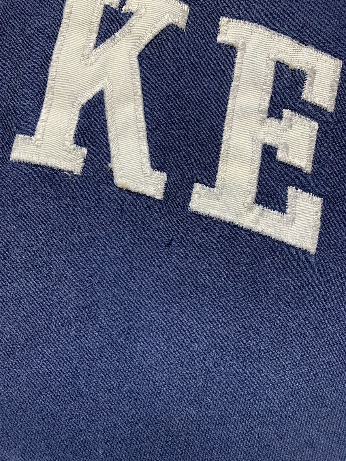 Nike × Vintage Vintage Nike sweatshirt logo distressed size L big logo Size US L / EU 52-54 / 3 - 9 Thumbnail