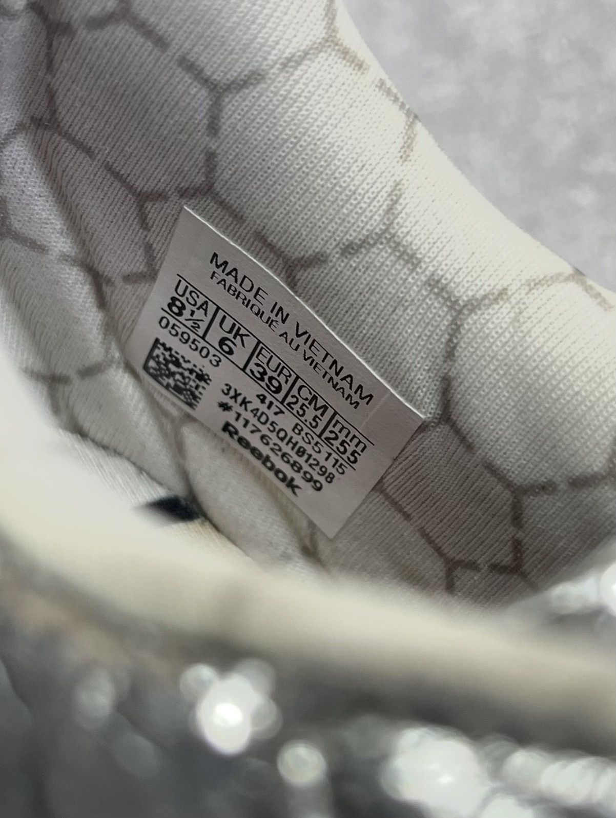Reebok Womens Reebok Classic HD Leather Sneakers Silver Metallic Size US 8.5 / IT 38.5 - 10 Thumbnail