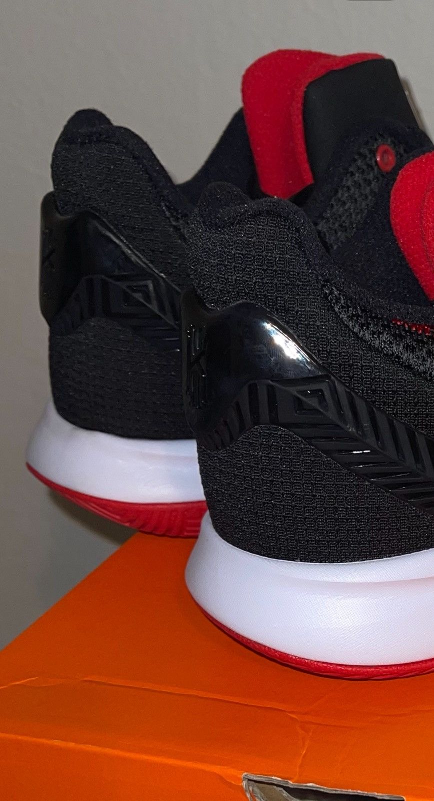 Nike Kyrie Flytrap 2 Bred - Sz 9.5 - New Size US 9.5 / EU 42-43 - 7 Thumbnail