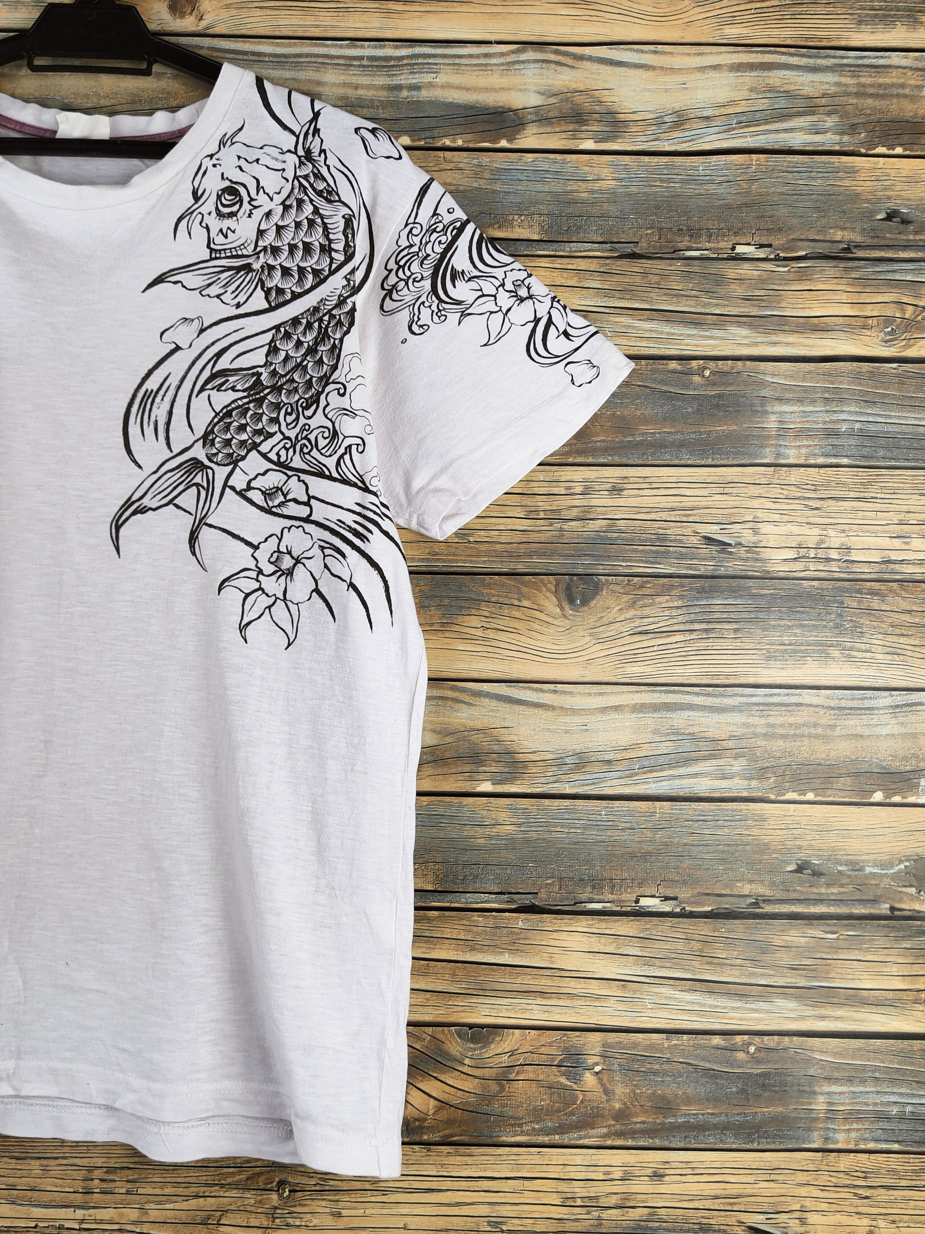 Japanese Brand DL Strange Heaven White Short Sleeve T-shirts #S2879 Size US L / EU 52-54 / 3 - 5 Thumbnail