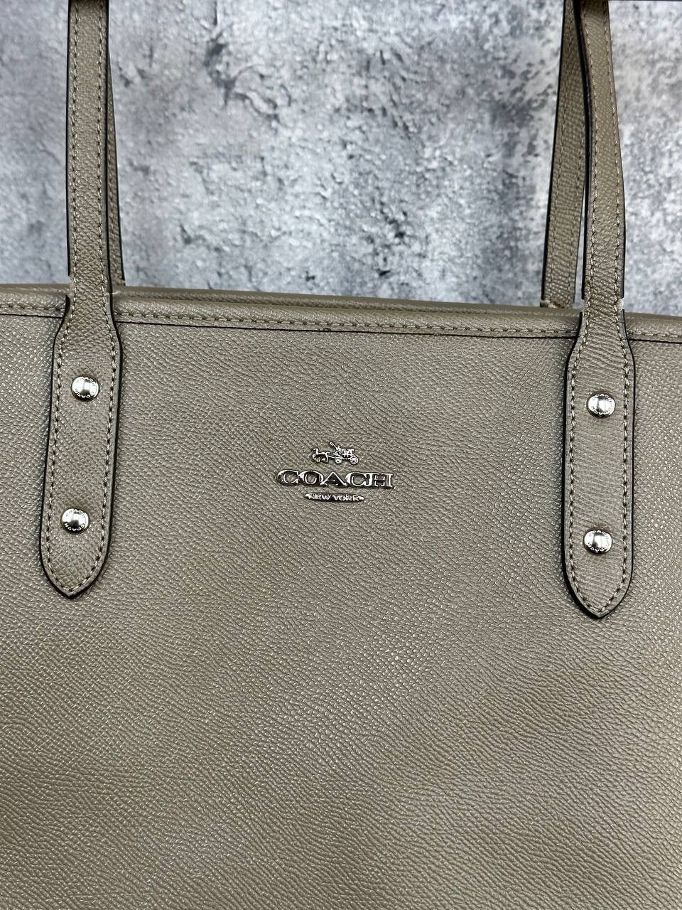 Coach Coach City Tote Bag Pebbled Leather Shoulder Handbag Size ONE SIZE - 4 Thumbnail