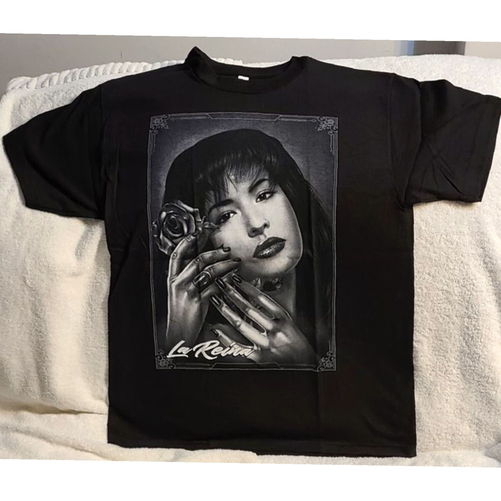 Vintage Selena La Reina Mens Black T Shirt Extra Large XL Music Rose Flower Size US M / EU 48-50 / 2 - 1 Thumbnail