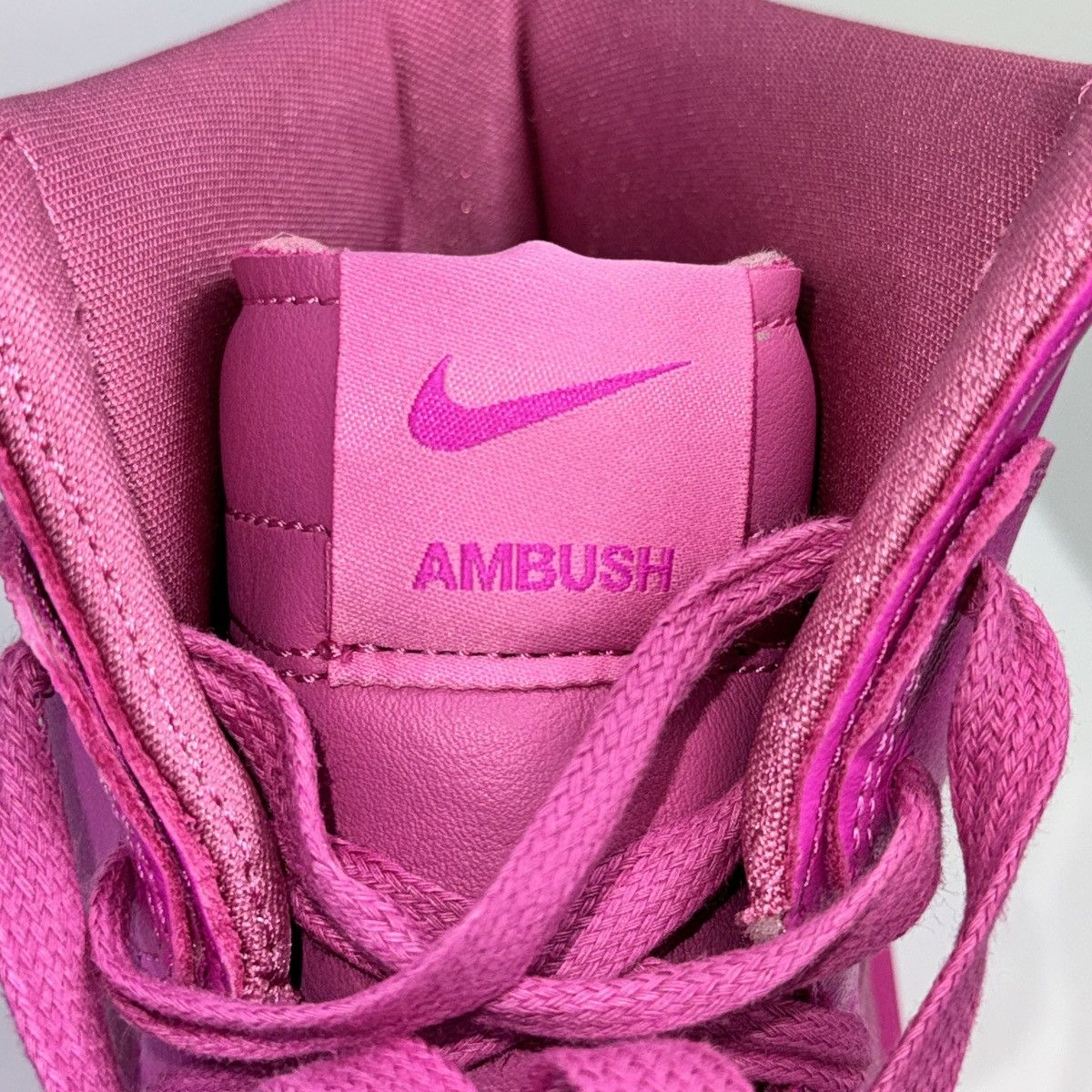 Nike NIKE DUNK HIGH TOP AMBUSH ACTIVE FUCHSIA SNEAKERS Size US 11 / EU 44 - 7 Thumbnail