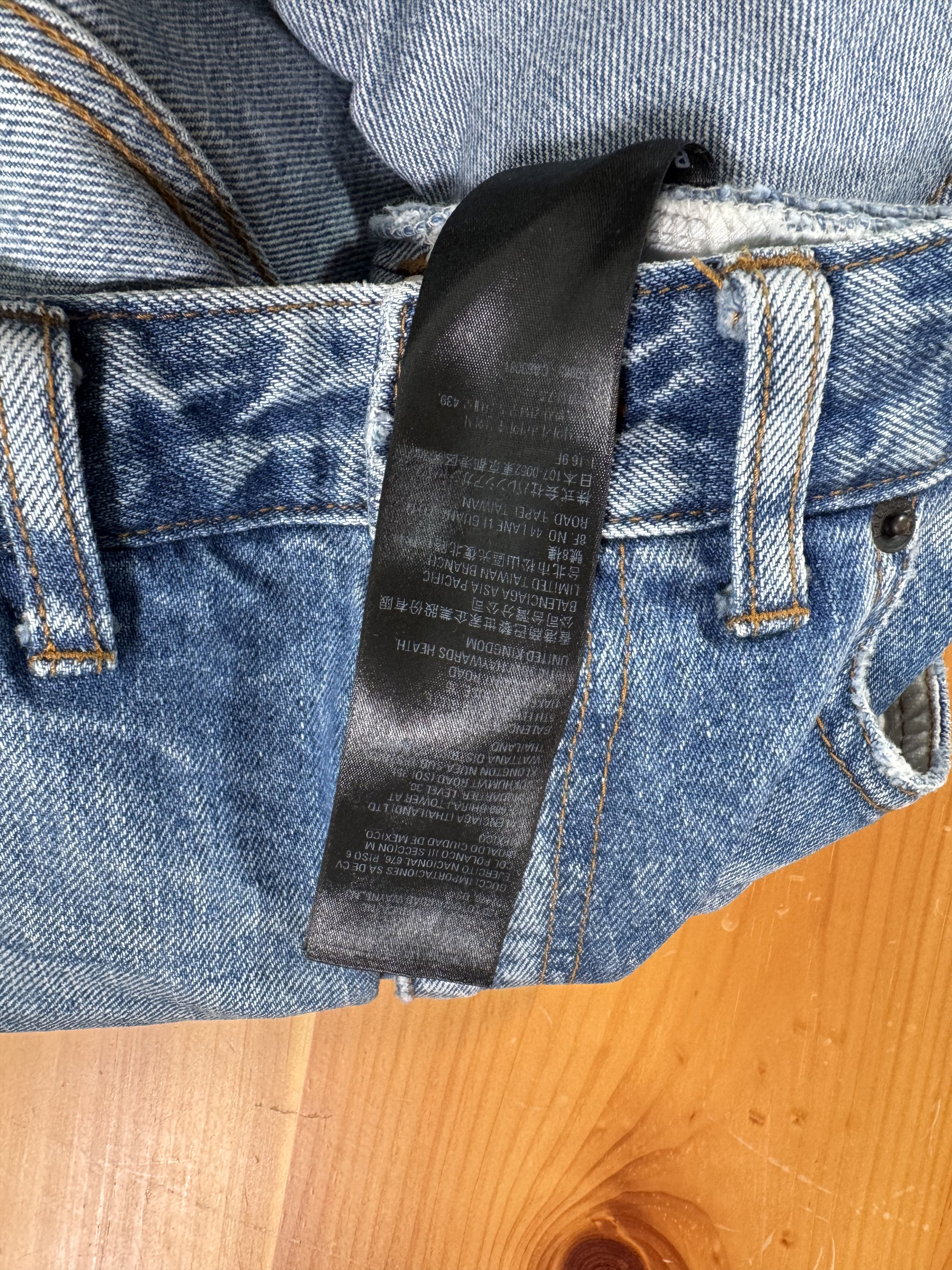 Balenciaga SS23 Runway Baggy Skater Balenciaga Mud Show Ripped Jeans Size US 34 / EU 50 - 10 Thumbnail