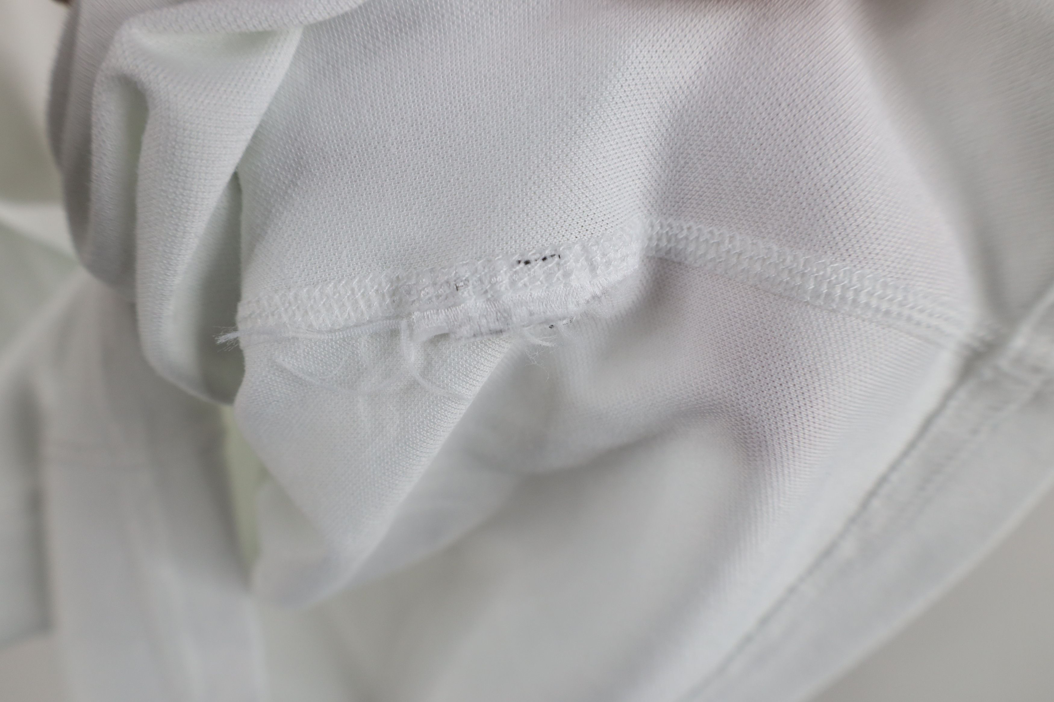 Nike Vintage Nike Travis Scott Mini Swoosh Knit T-Shirt White Size US S / EU 44-46 / 1 - 10 Thumbnail