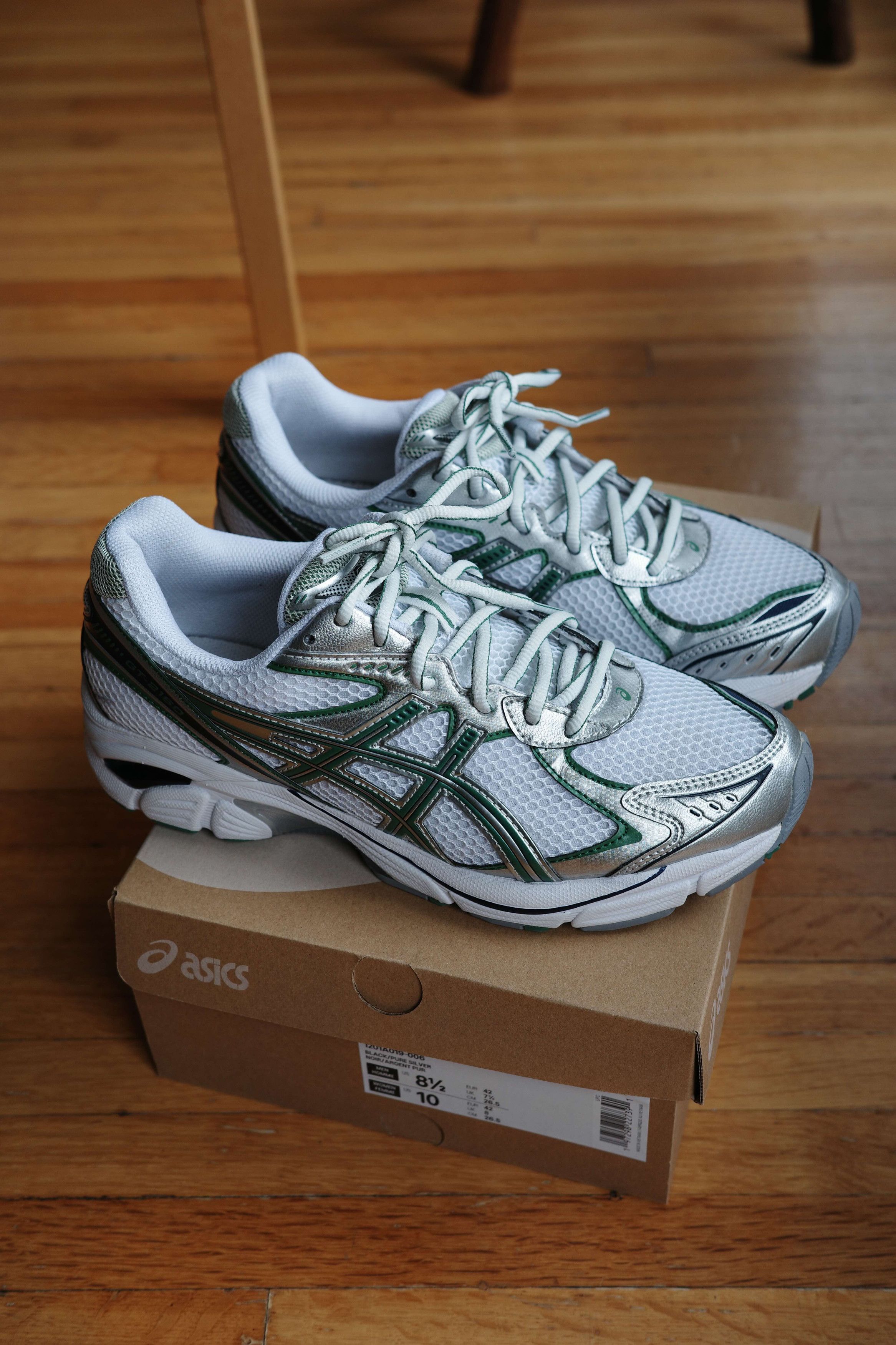 Asics Asics GT-2160 White Shamrock Green Size US 8.5 / EU 41-42 - 2 Thumbnail