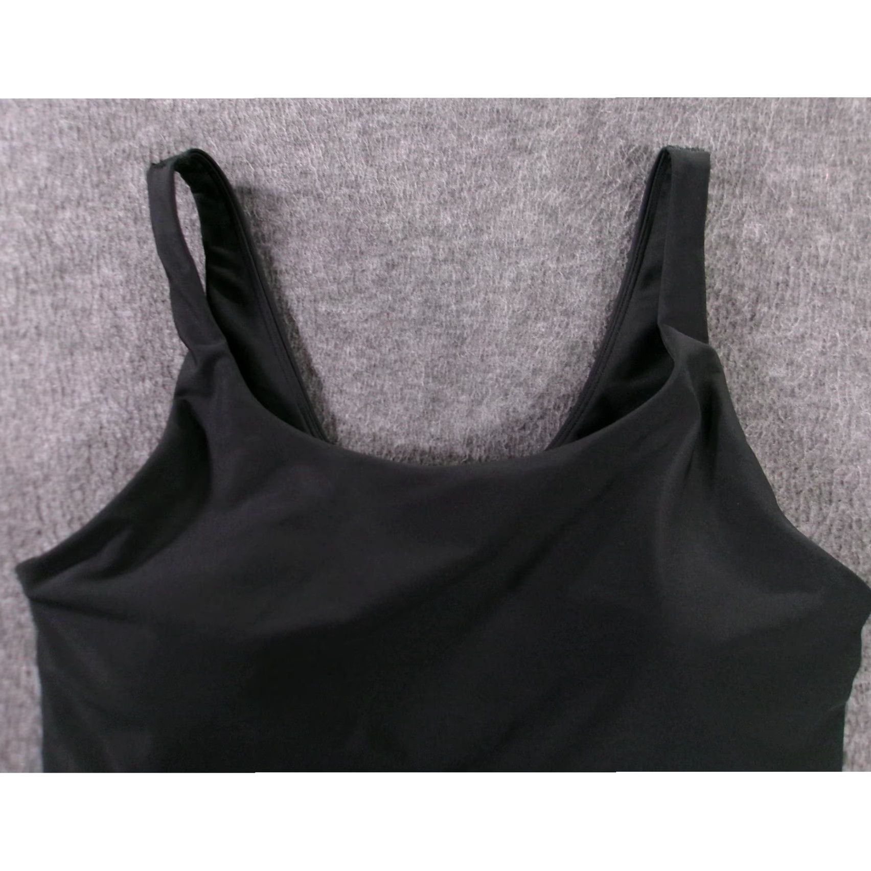 Old Navy OLD NAVY Womens XL Black Cropped Tank Top Sleeveless Scoop Neck Lightweight Casual Size XL / US 12-14 / IT 48-50 - 2 Thumbnail