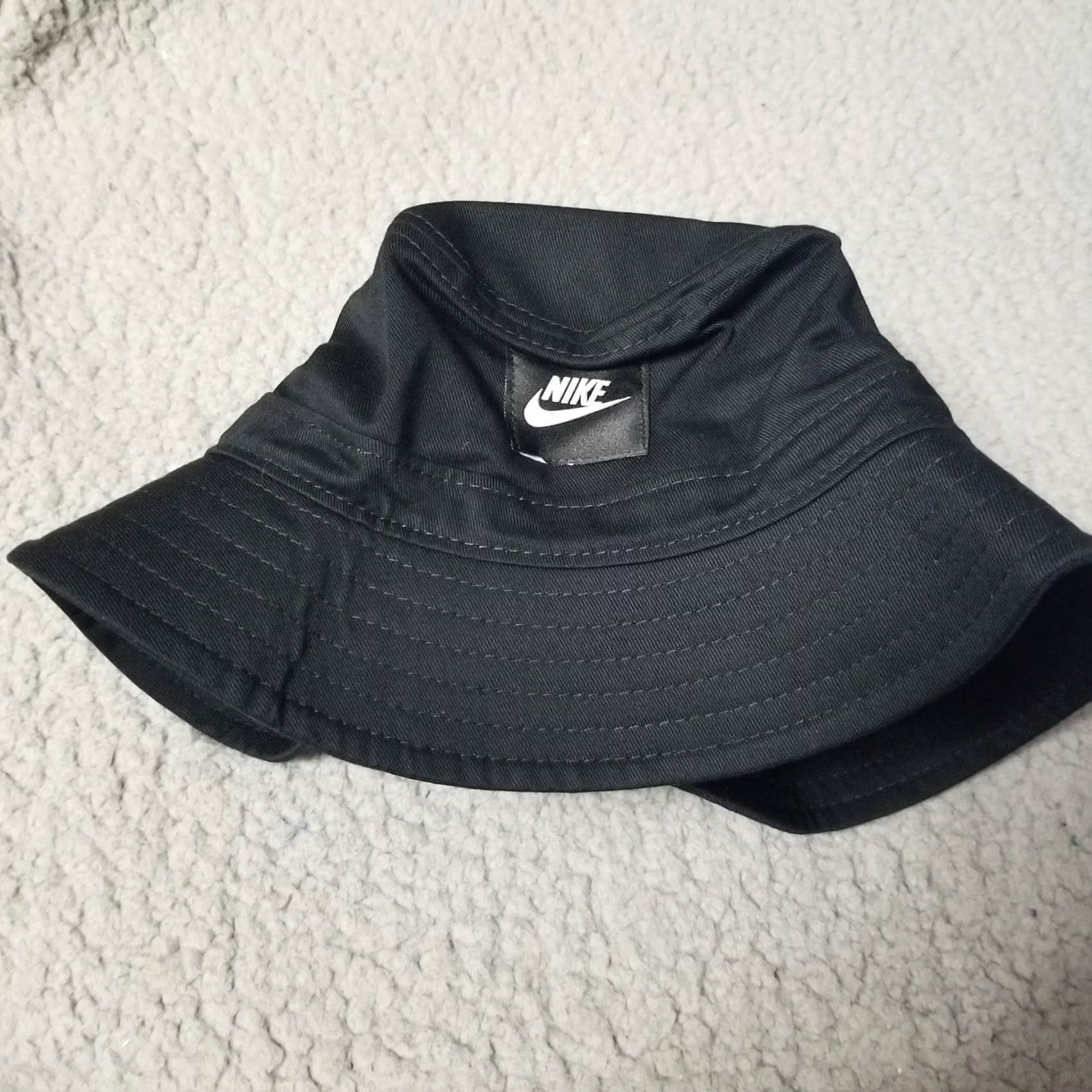 Nike Nike Unisex Sportswear Futura Core Triple Black Bucket Hat S/M CK5324-010 Size ONE SIZE - 3 Thumbnail