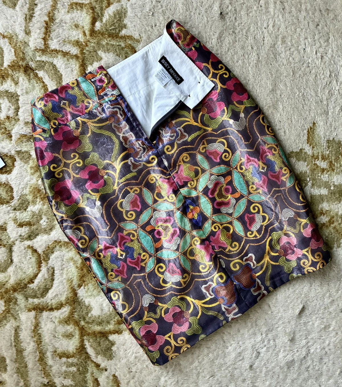 Issey Miyake Issey Miyake Archive SS2001 Runway Iridescent Jacquard Skirt Size 27" / US 4 / IT 40 - 3 Thumbnail