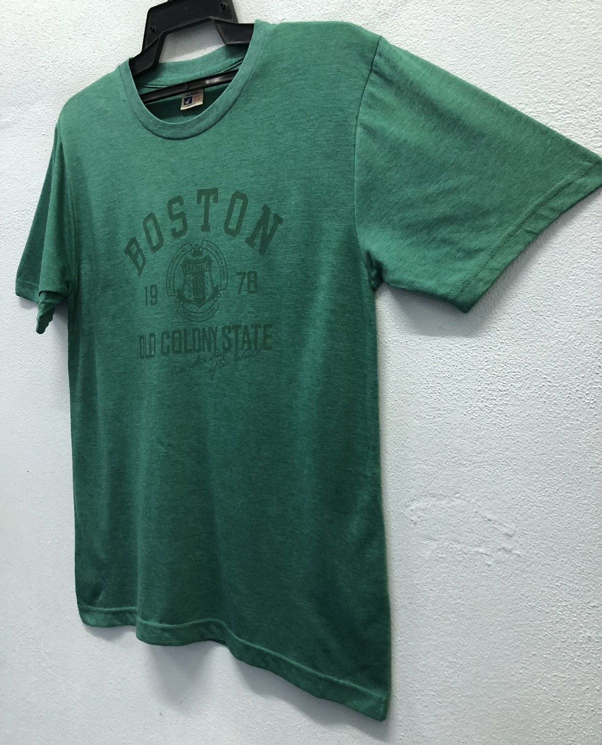 Vintage Vintage Pluvious Authentic Boston Old Colony State T-Shirt Size US M / EU 48-50 / 2 - 5 Thumbnail