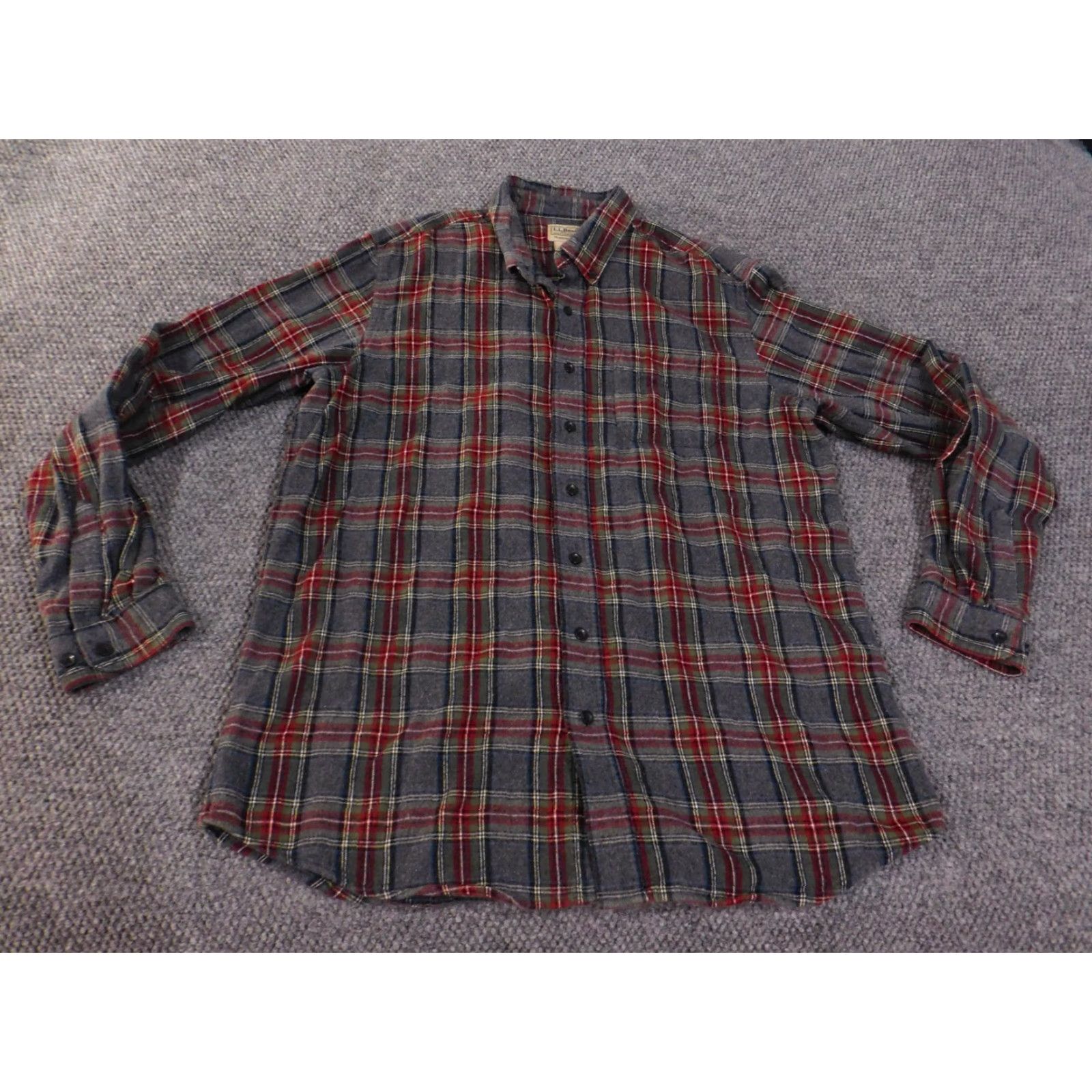 Vintage LL Bean Shirt Mens Large Tall Gray Red Plaid Flannel Button Down Traditional Fit Size US L / EU 52-54 / 3 - 2 Thumbnail