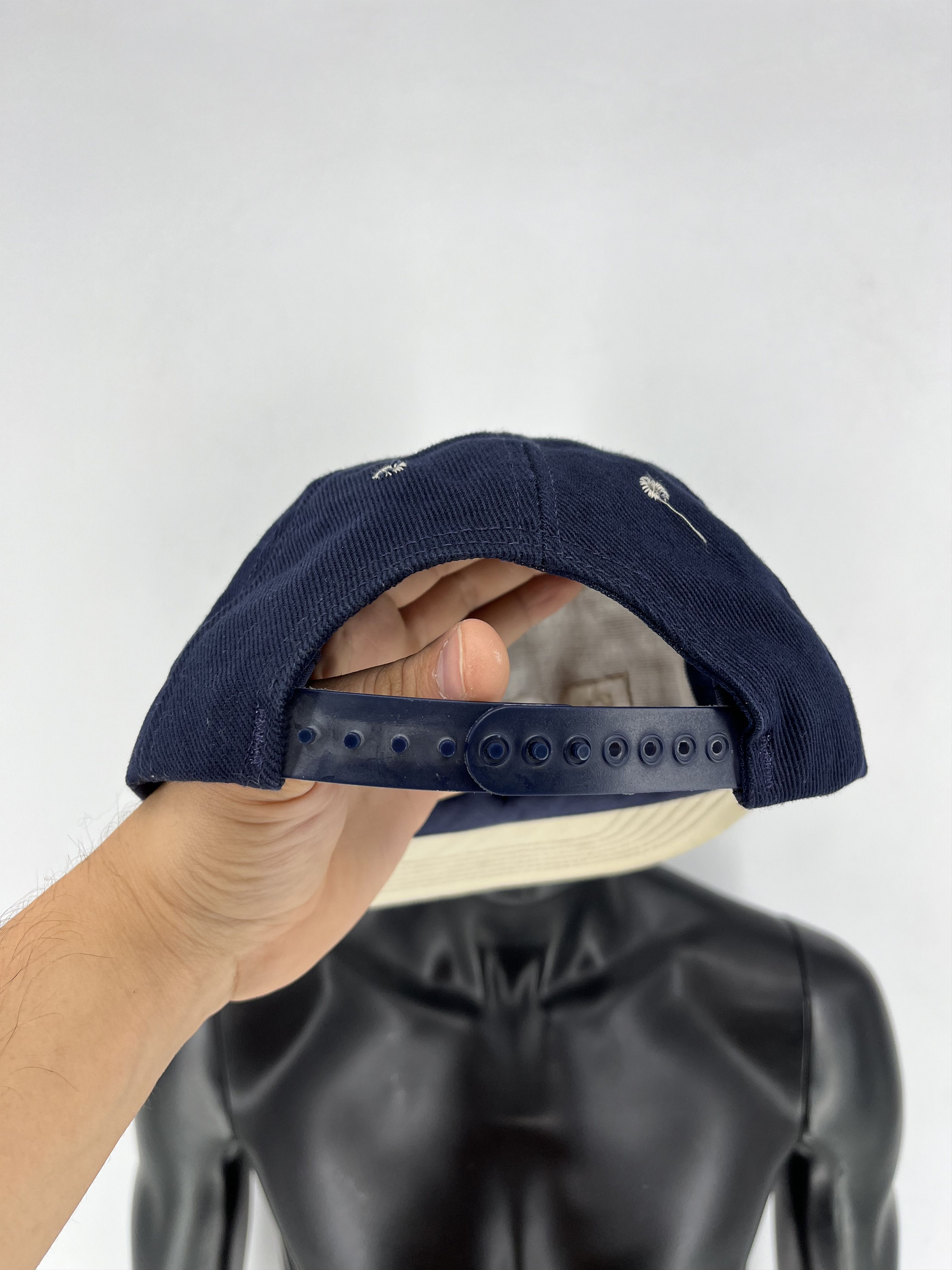 Hugo Boss × Vintage Vintage Boss Jeans Vintage 90s Cap Big Logo Size ONE SIZE - 5 Thumbnail