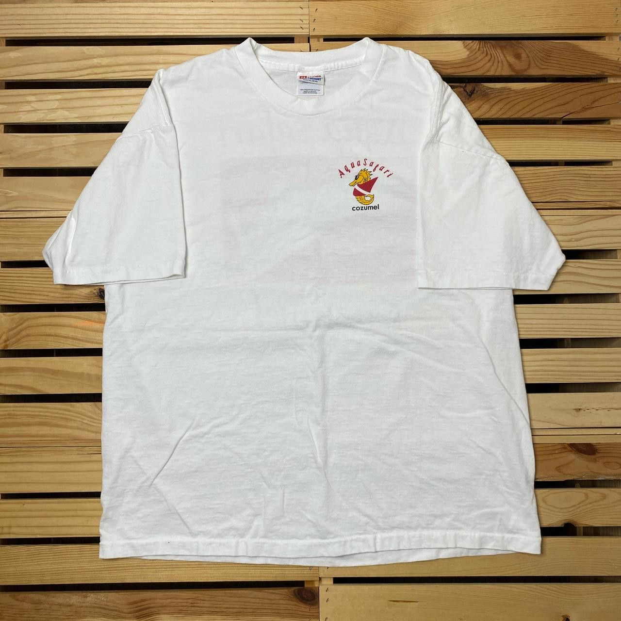 Hanes Vintage Aqua Safari White Scuba Diving Shark Tee Size XL Size US XL / EU 56 / 4 - 2 Thumbnail