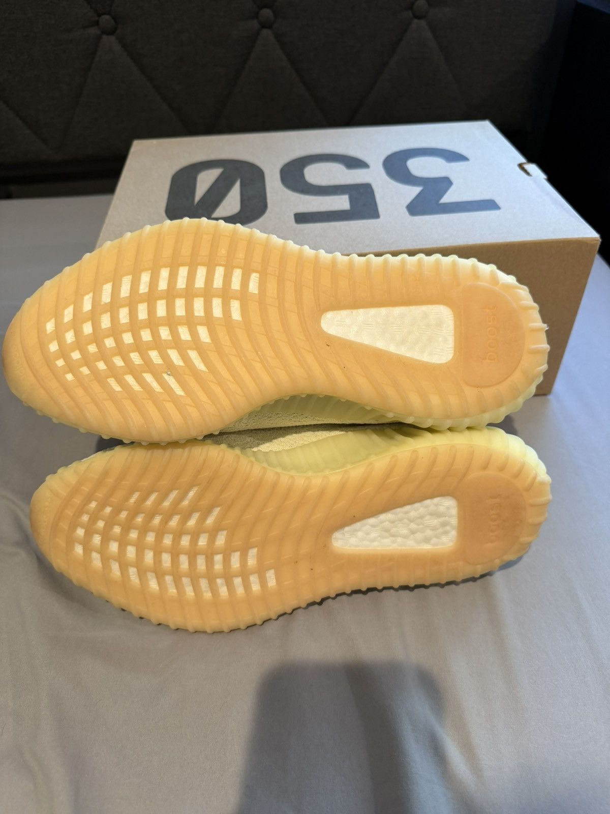 Yeezy Yeezy Boost 350 V2 “Butter” Size US 9 / EU 42 - 7 Thumbnail