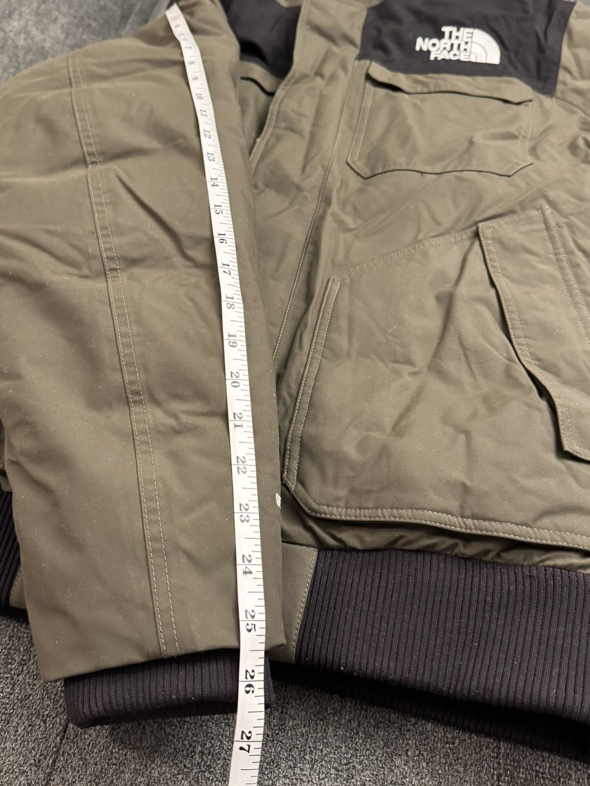 The North Face Olive green The North Face 550 Down jacket Size US M / EU 48-50 / 2 - 4 Thumbnail