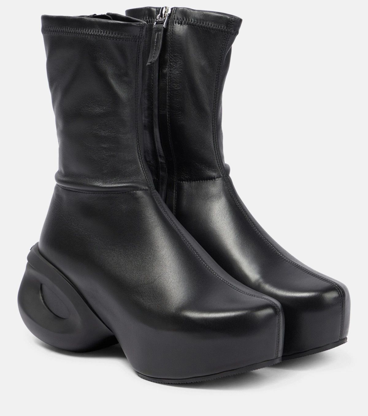 Givenchy o1y0925 Ankle Boots in Black Size US 7 / IT 37 - 1 Thumbnail
