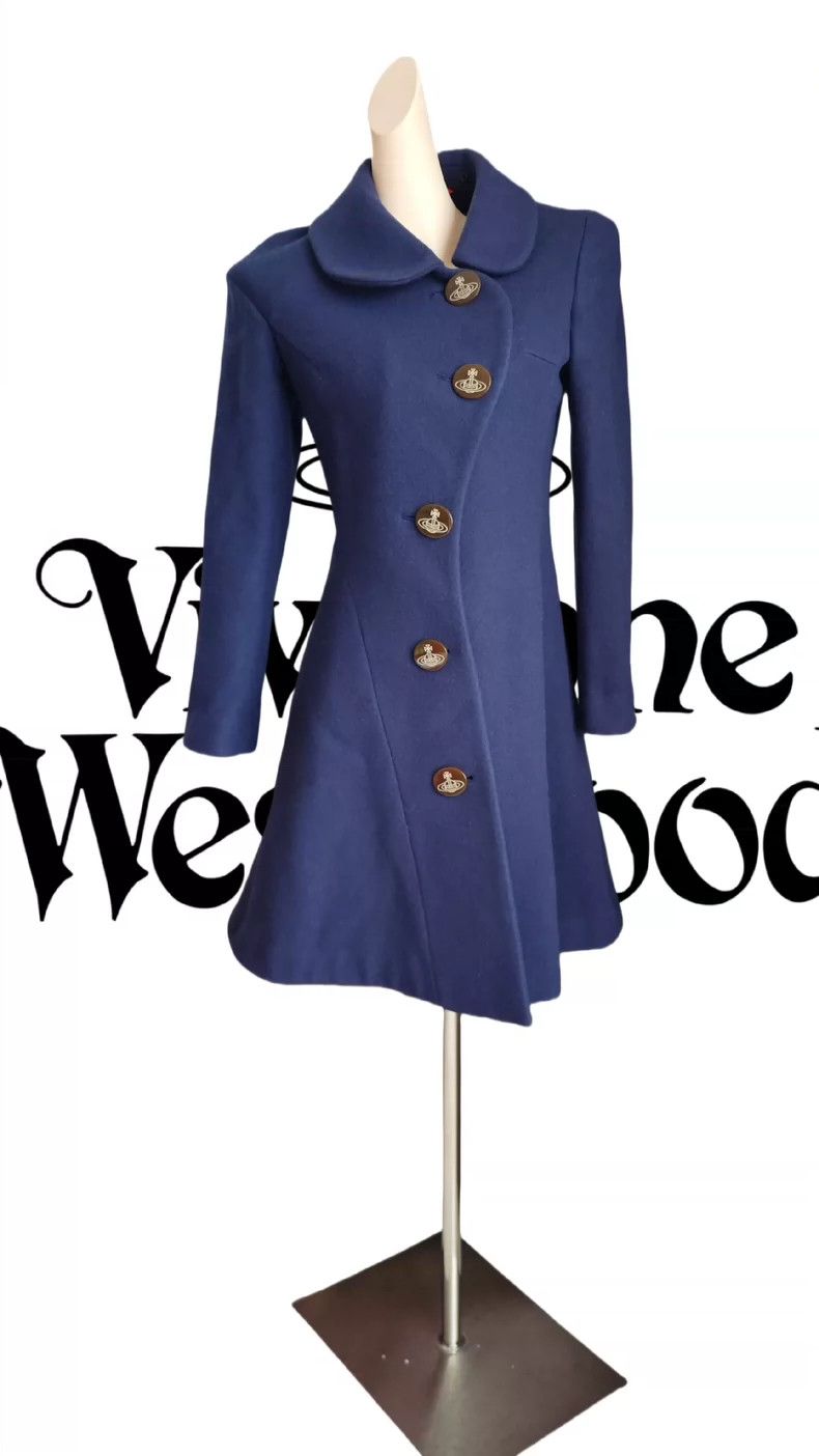 Vivienne Westwood Vivienne Westwood A blue-purple coat with asymmetrical fur Size M / US 6-8 / IT 42-44 - 5 Thumbnail