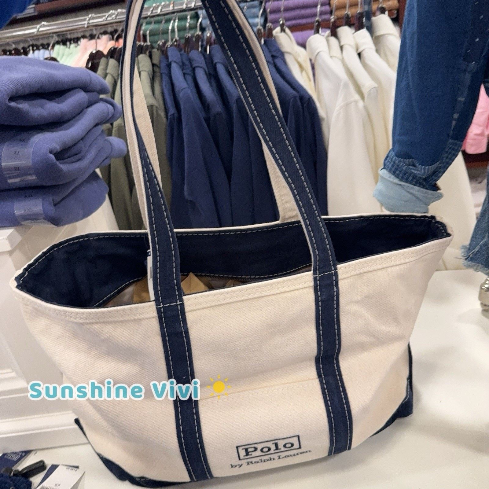 Lauren Ralph Lauren NWT Lauren Ralph Lauren Canvas Cream/Navy Medium Canvas Tote Size ONE SIZE - 1 Thumbnail