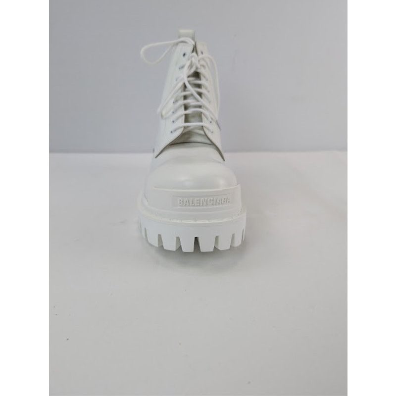 Balenciaga o1rshd1 Strike L20 Boots in Optic White Size US 7 / EU 40 - 13 Thumbnail