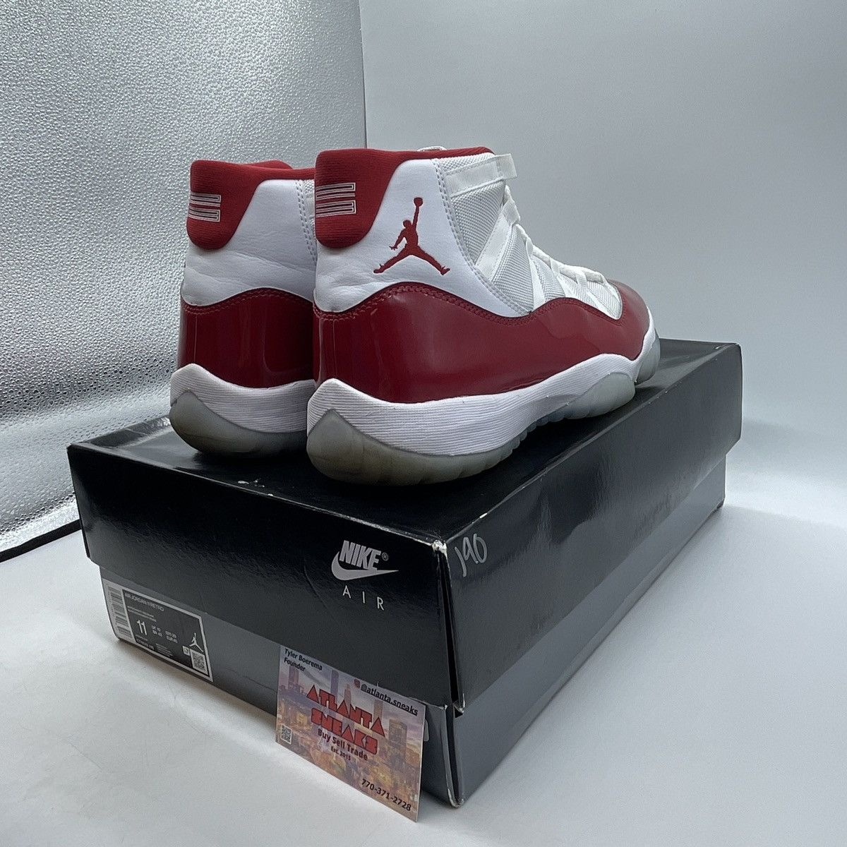 Jordan Brand Air Jordan 11 cherry Size US 11 / EU 44 - 5 Thumbnail
