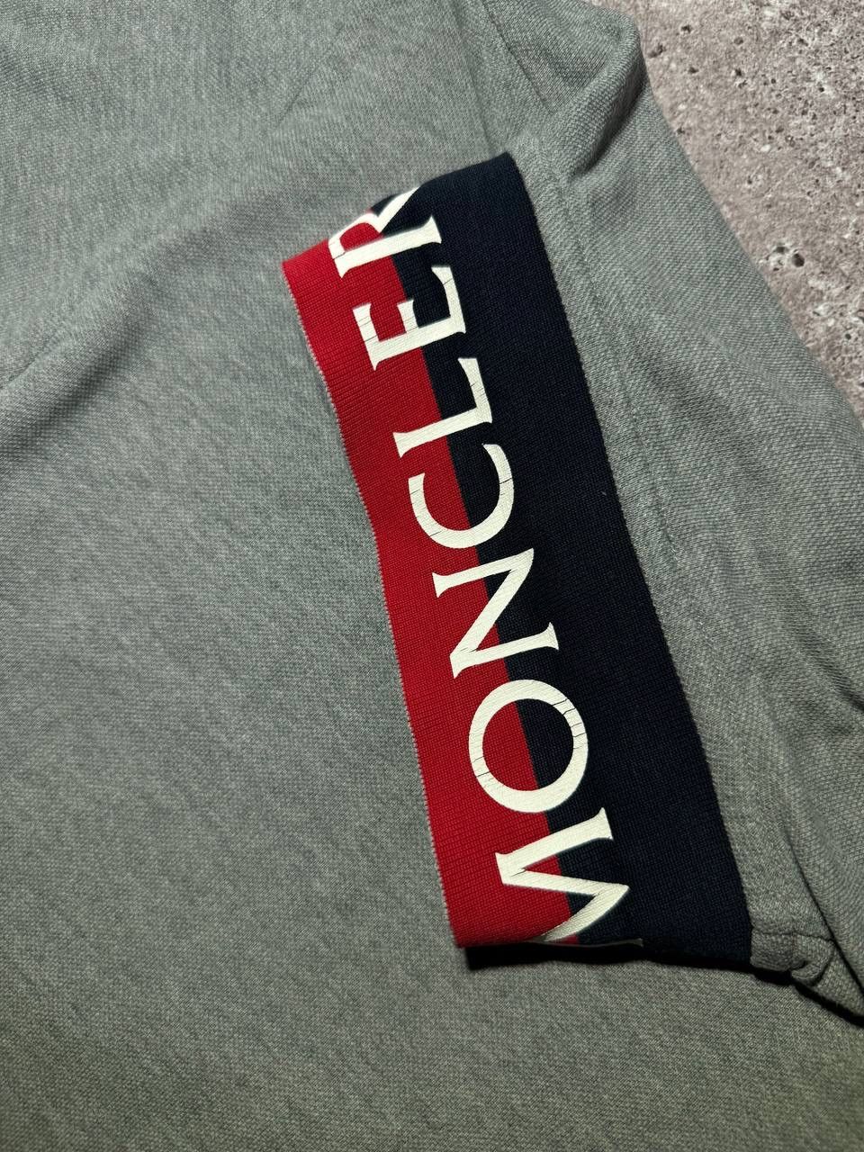 Moncler Moncler Basic Polo T-shirt Gray Collared Size US L / EU 52-54 / 3 - 8 Thumbnail
