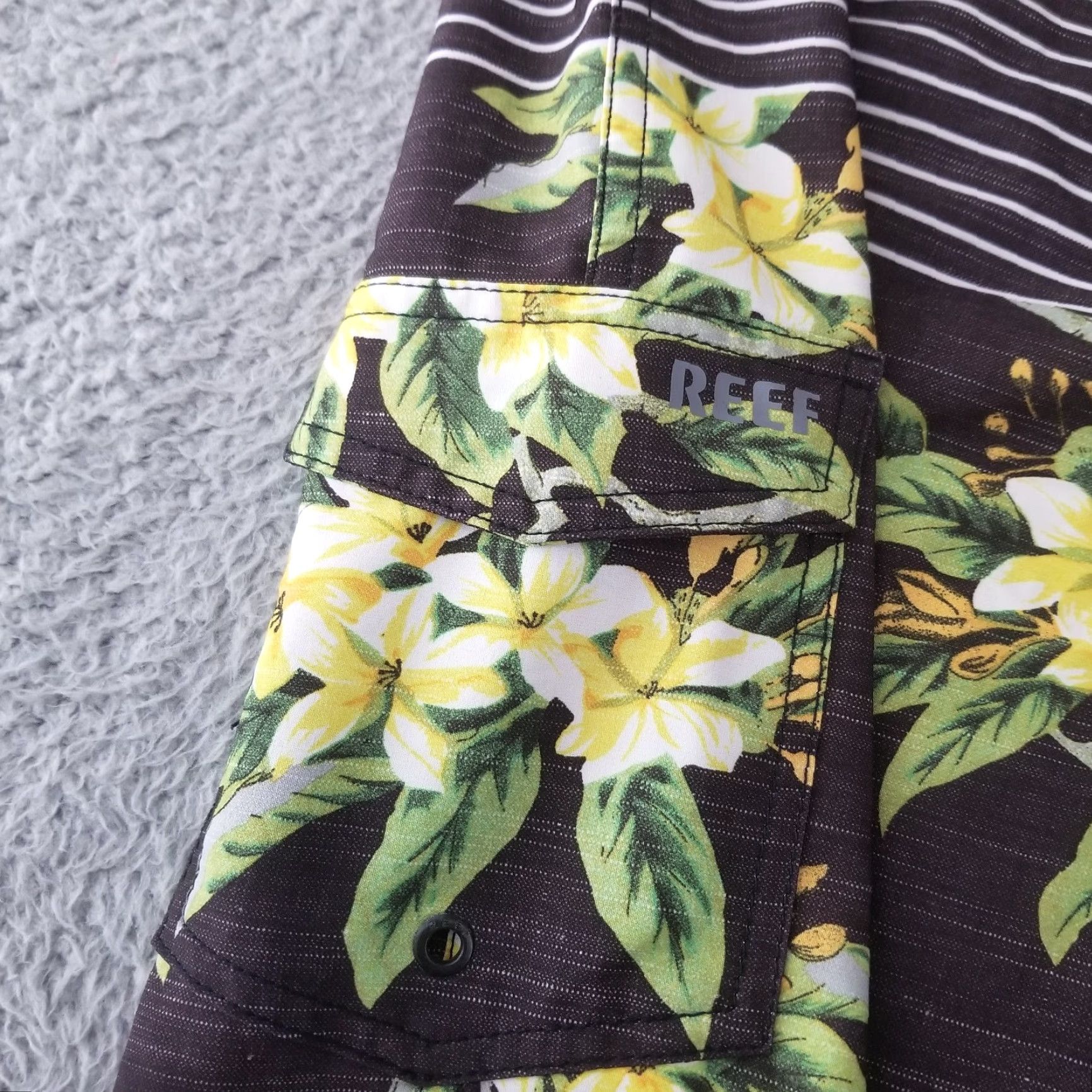 REEF Reef Mens Bottom Board Shorts 38 Black Floral Surf Quick Dry Pockets UV-Protection Leg Swim Trunks Size US 38 / EU 54 - 3 Thumbnail