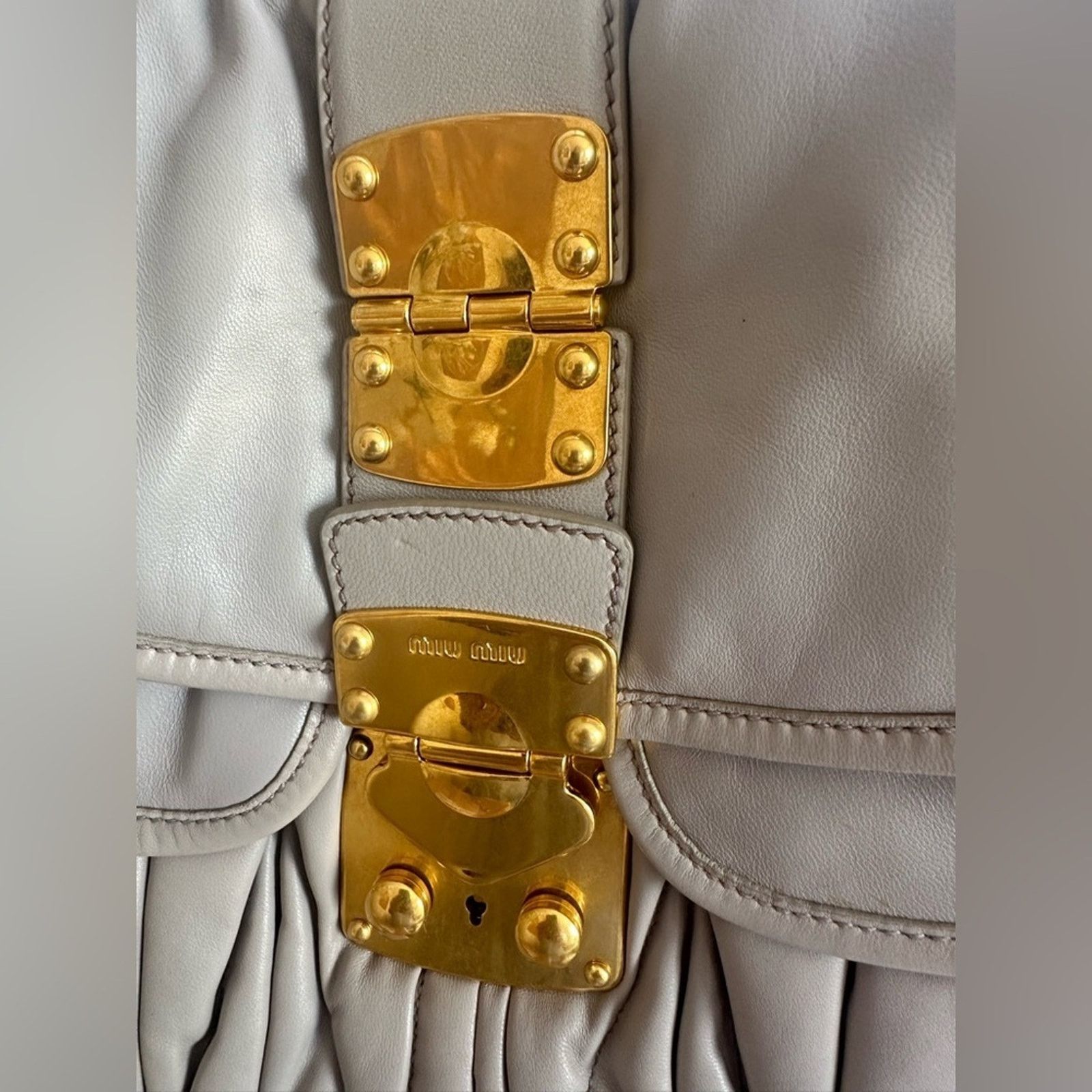 Miu Miu Miu Miu Matelassé Leather 2-Way Shoulder Bag Size ONE SIZE - 5 Thumbnail