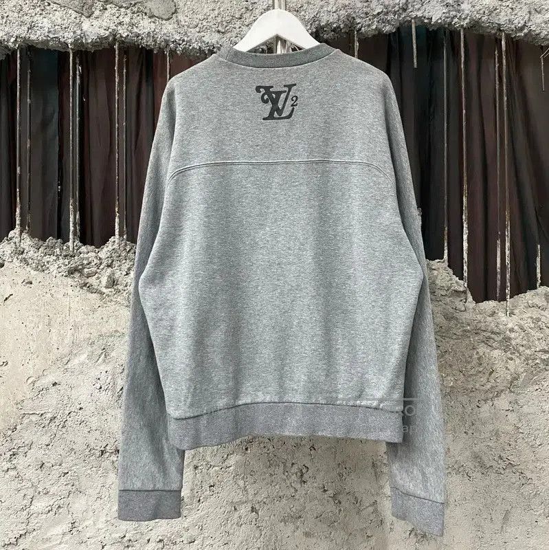 Louis Vuitton Louis Vuitton Gray Long Sleeve Sweatshirt . Size US XS / EU 42 / 0 - 2 Thumbnail