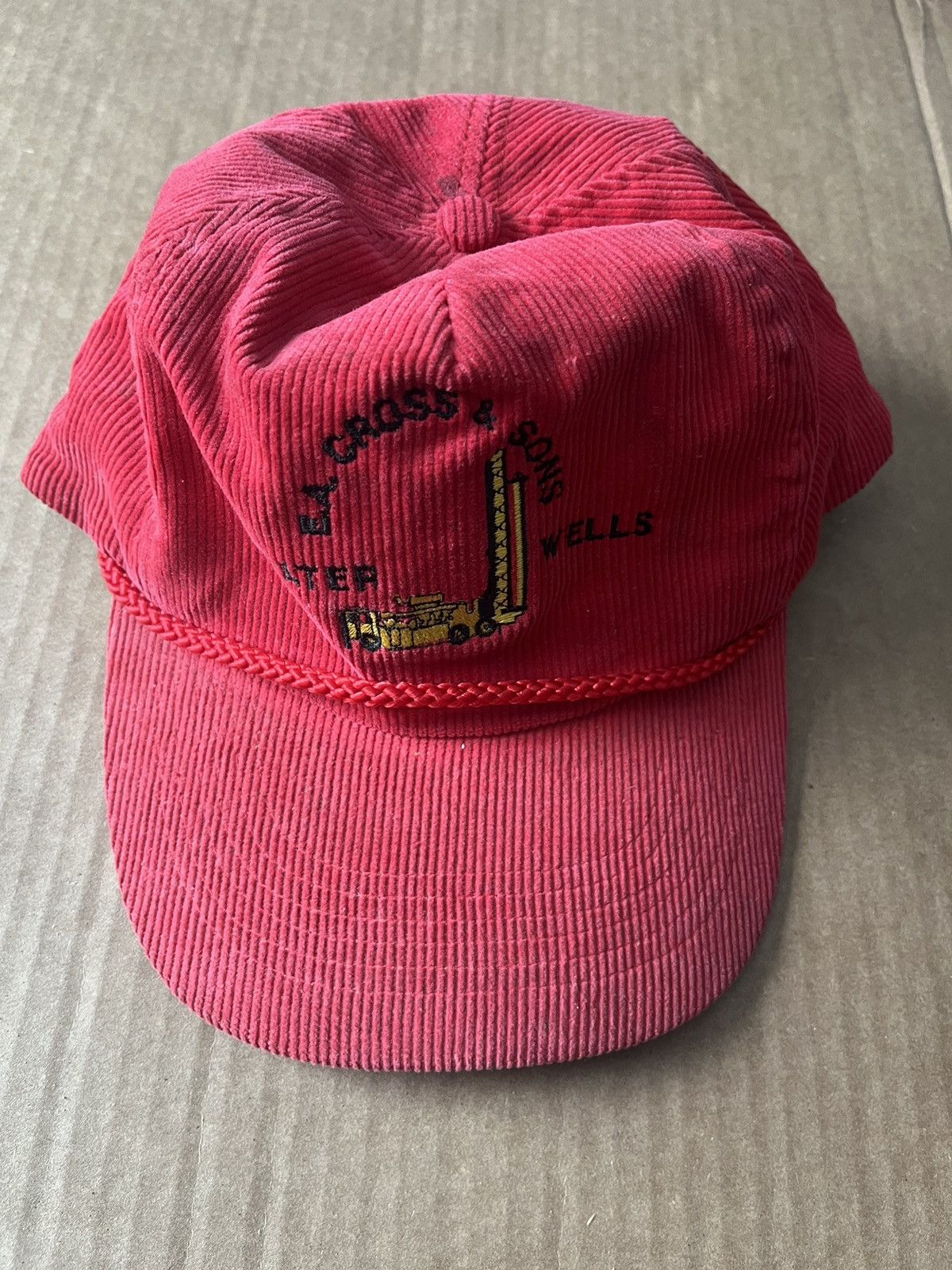 Vintage Vintage Water Wells Corduroy Hat Size ONE SIZE - 1 Thumbnail
