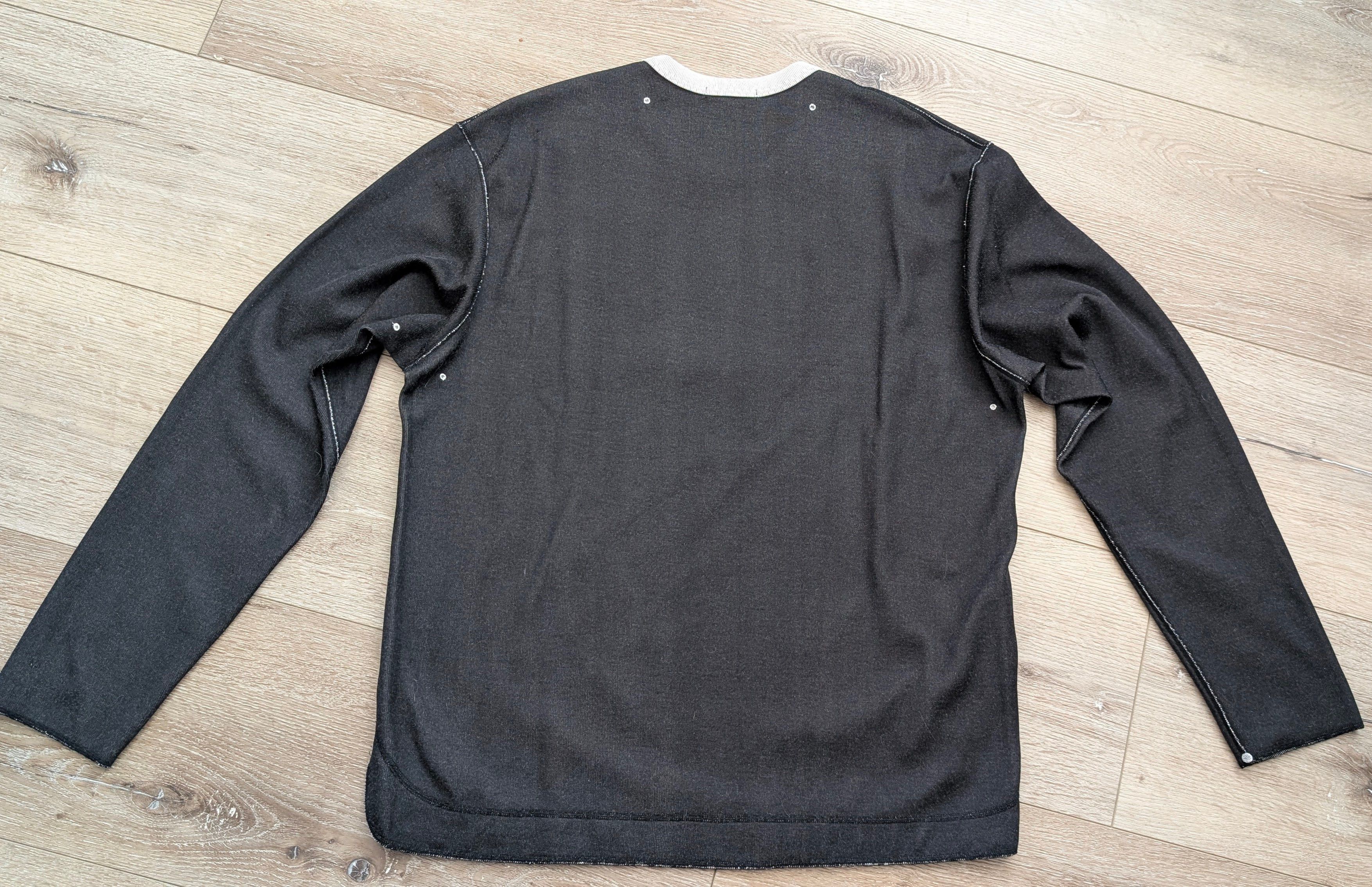 Issey Miyake Issey Miyake Men Gray/Wht Raw Edge Detail L/S T-Sirt Size 4 Size US L / EU 52-54 / 3 - 3 Thumbnail