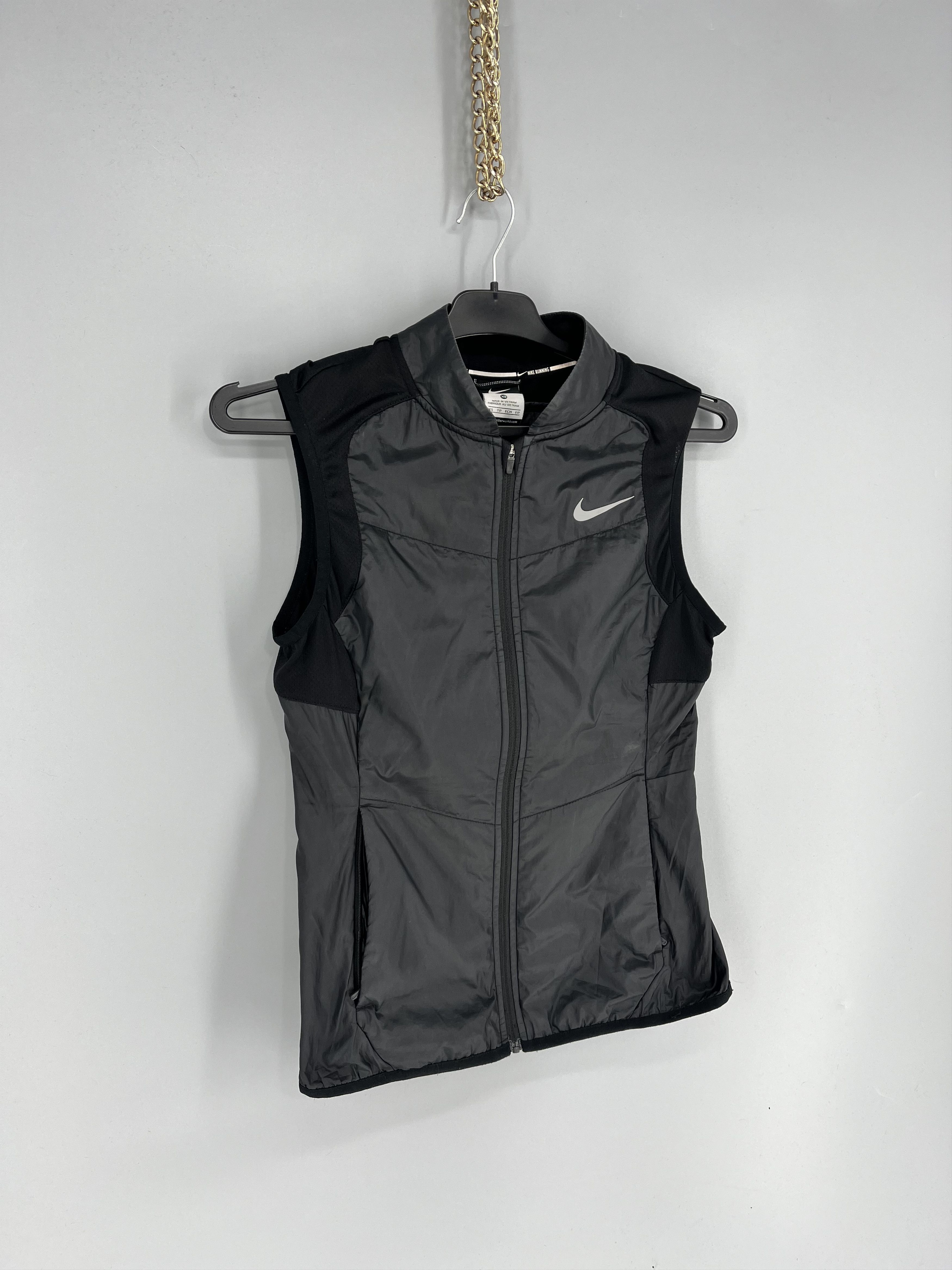 Nike Nike Vintage Y2K Running Outdoor Light Swoosh Vest Size XS / US 0-2 / IT 36-38 - 2 Thumbnail
