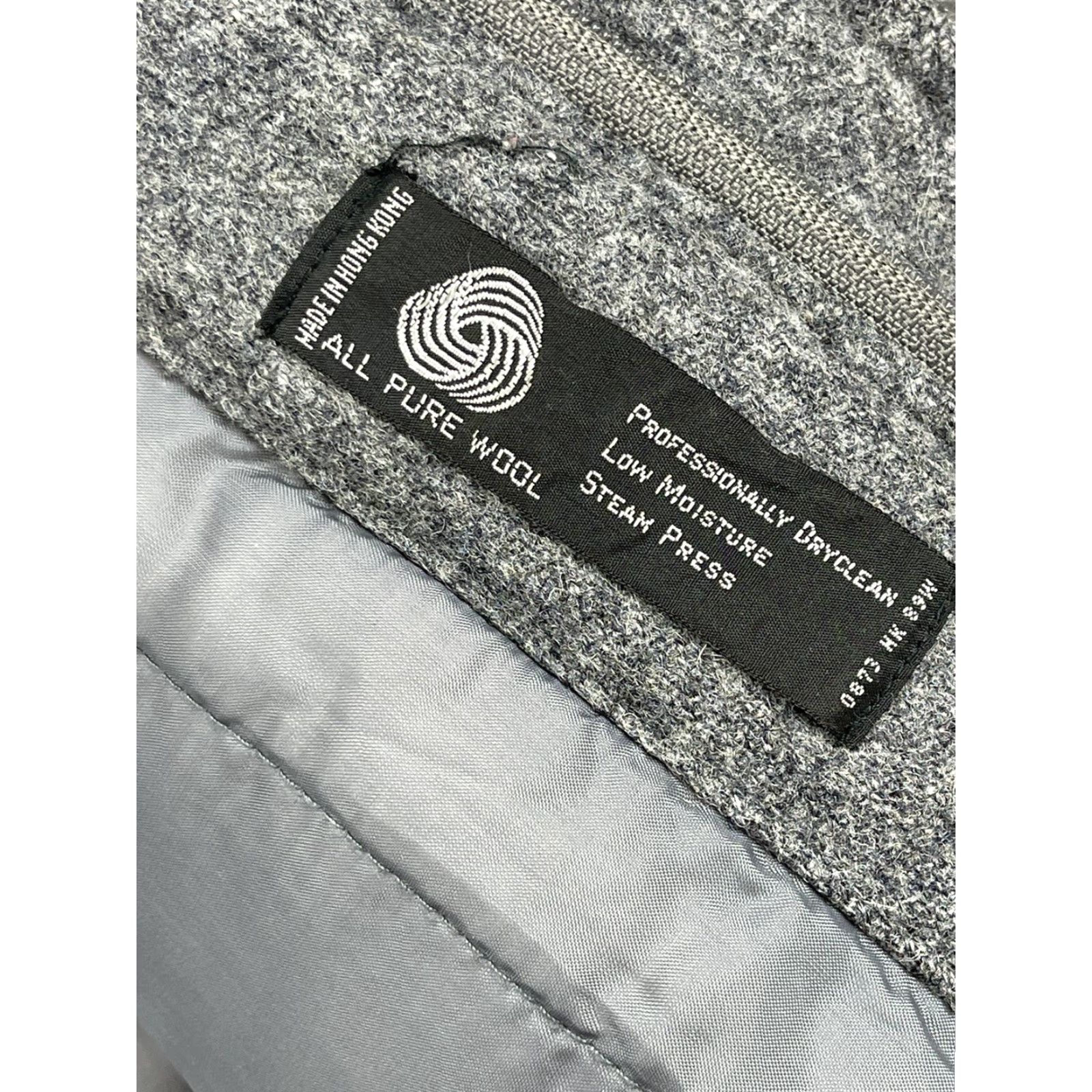 Members Only VINTAGE Members Only Mens Wool Bomber Jacket Sz 46 XL Gray Tweed Quilted 90s Size US S / EU 44-46 / 1 - 4 Thumbnail