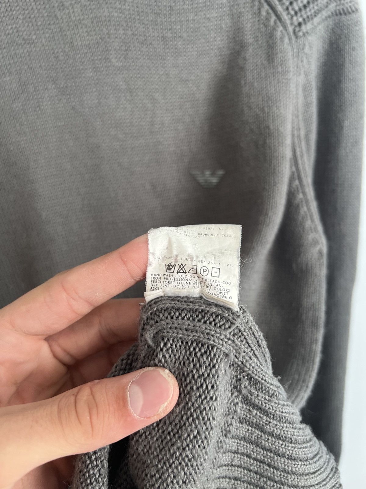 Giorgio Armani Vintage 80s Giorgio Armani Sweater Quarter Button Italy Size US M / EU 48-50 / 2 - 4 Thumbnail