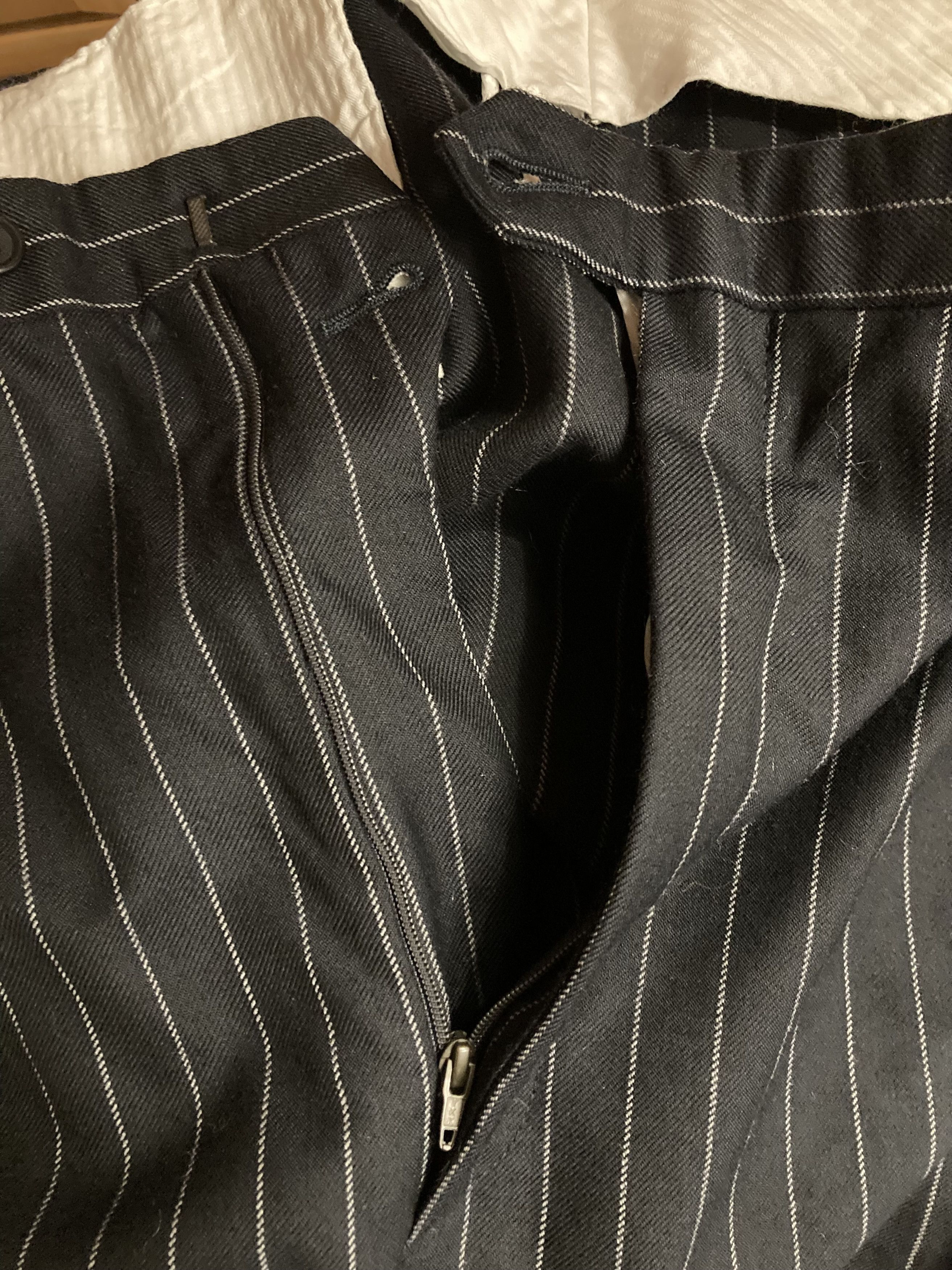 Aquascutum Aquascutum Black Bold Chalkstripe Pinstripe Wool Suit Pants Size US 38 / EU 54 - 8 Thumbnail