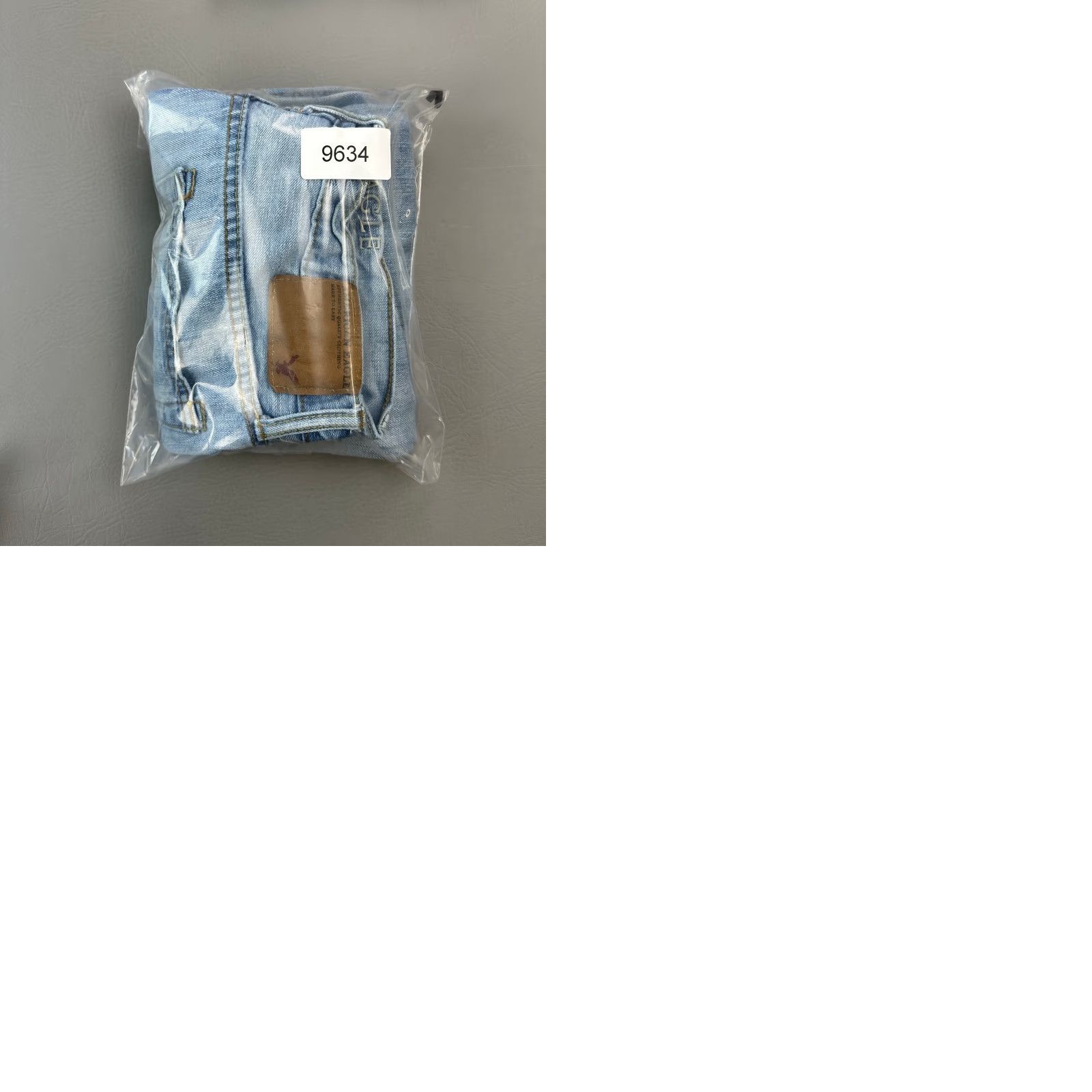 American Eagle Outfitters VINTAGE American Eagle Jeans Mens 34x30 Light Wash Relaxed Bootcut Distress Y2K Jeans Size US 34 / EU 50 - 10 Thumbnail