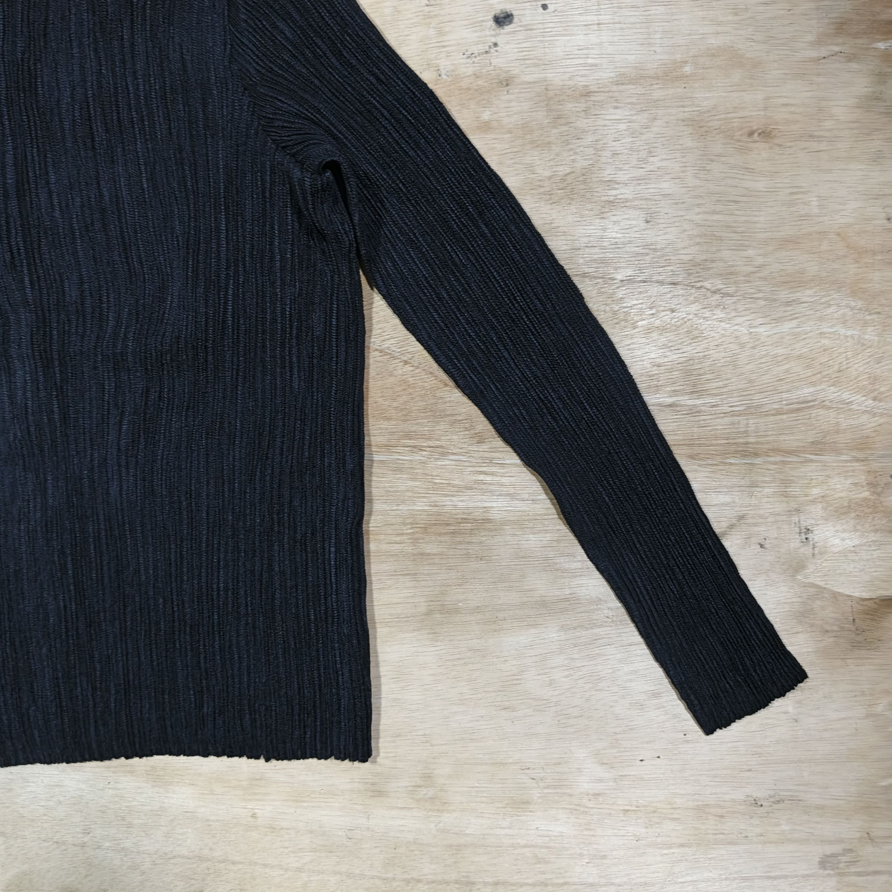 Japanese Brand SPECCHIO PLEATS Black Pleated Longsleeve Shirt Size L / US 10 / IT 46 - 10 Thumbnail