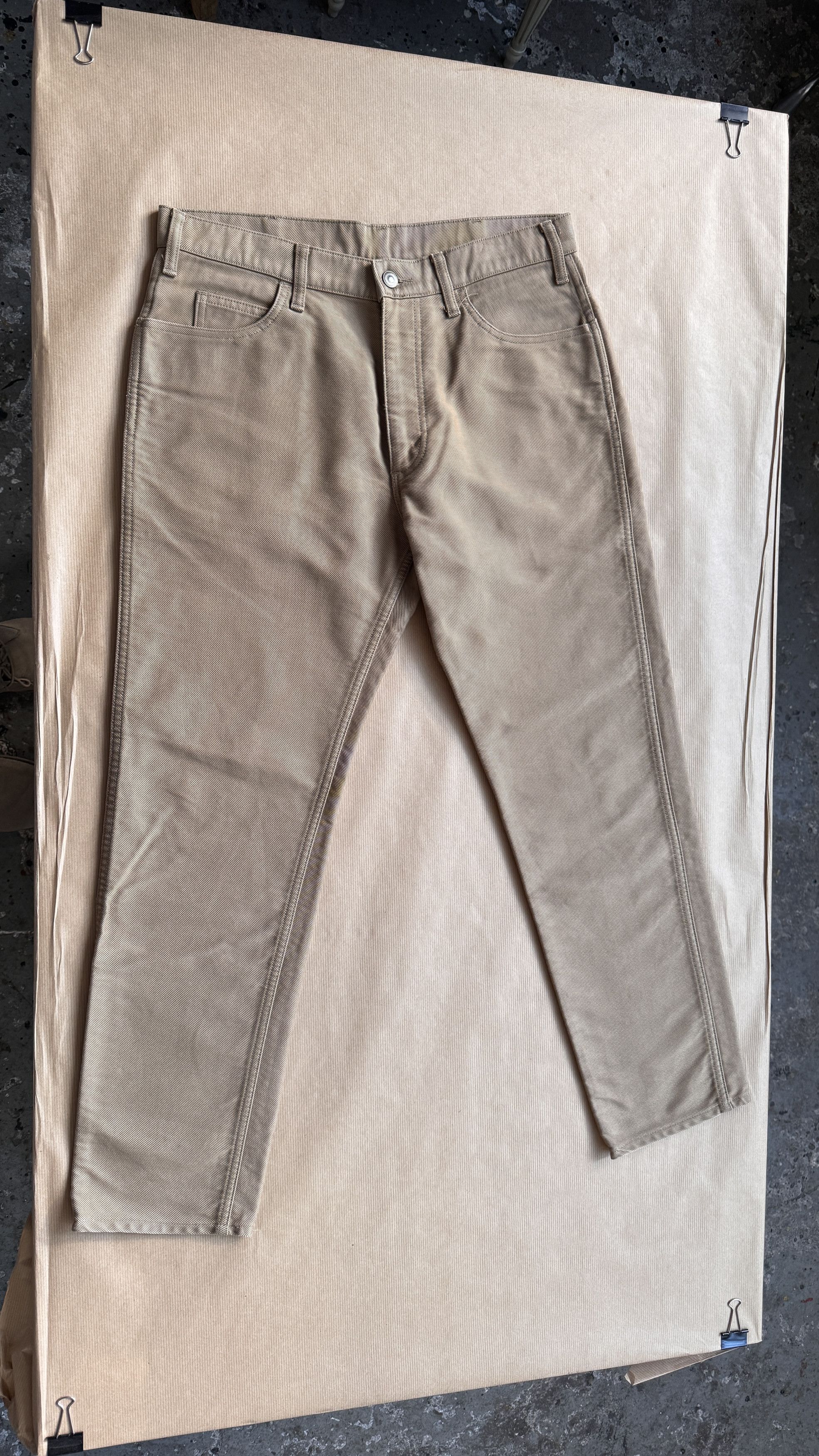 Auralee aa . 4 . AS NEW . FINX MOLESKIN DENIM . A6SP02FM . MIJ Size US 32 / EU 48 - 11 Thumbnail