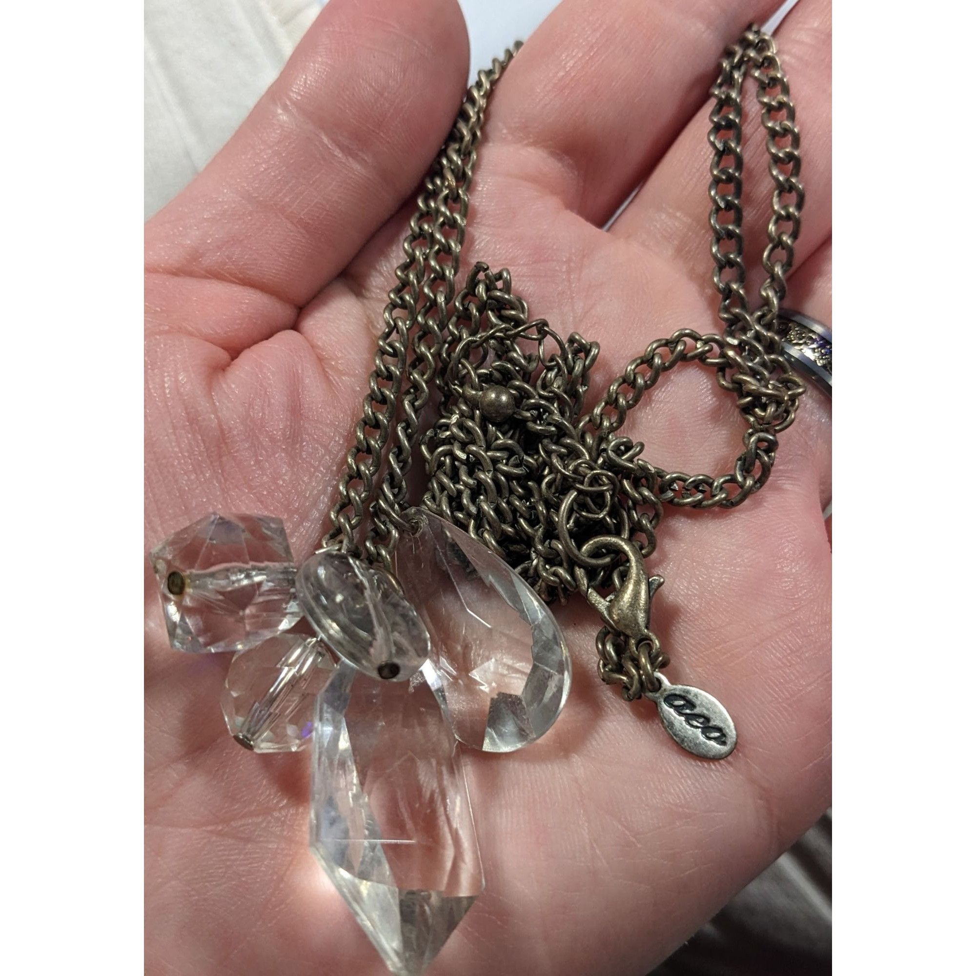 American Eagle Outfitters Y2K AEO Clear Gem Cluster Necklace With Silver Tone Chain Size ONE SIZE - 4 Thumbnail