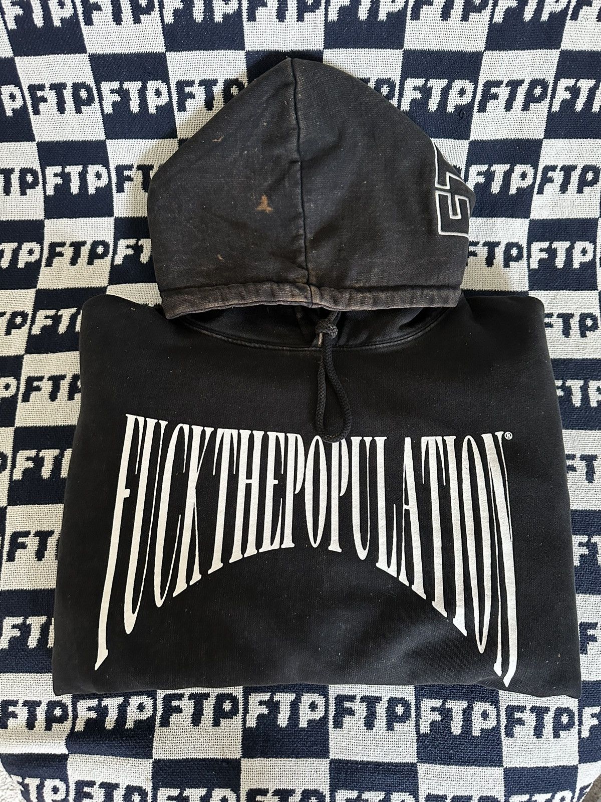 Ftp arch deals logo hoodie