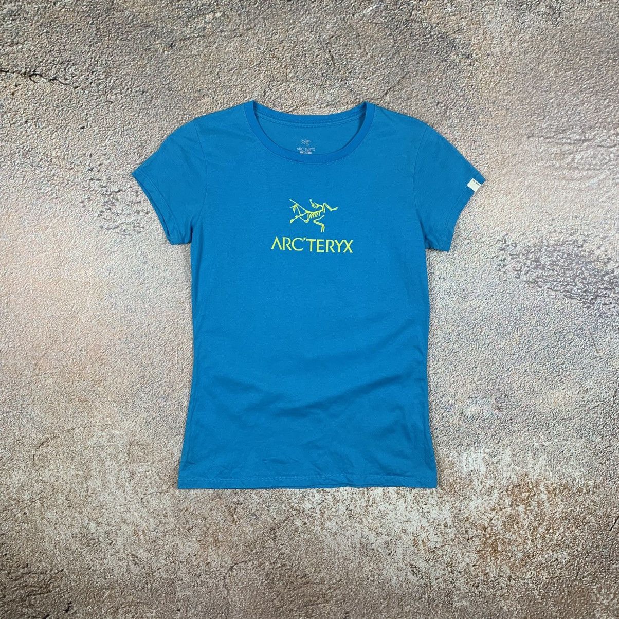 Arc'teryx Arcteryx T Shirt Size S / US 4 / IT 40 - 1 Thumbnail