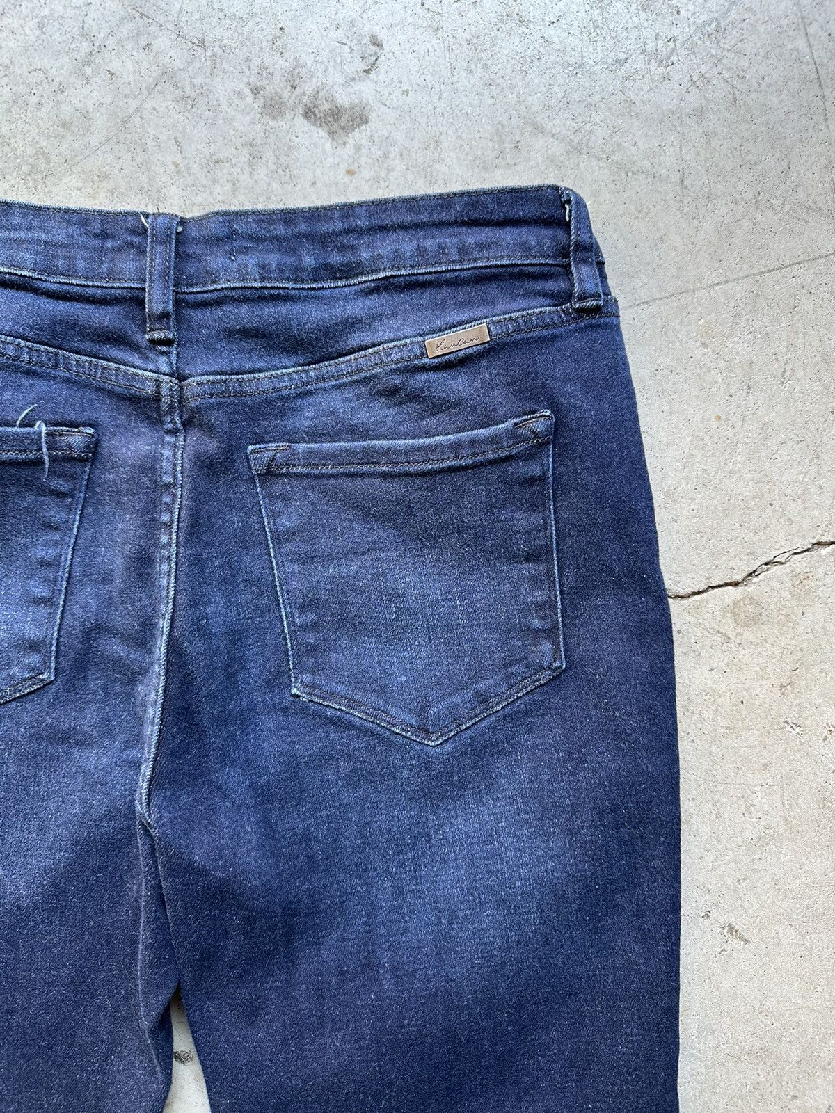 True Religion Y2K Vintage Dark wash flare denim jeans Size 30" / US 8 / IT 44 - 5 Thumbnail