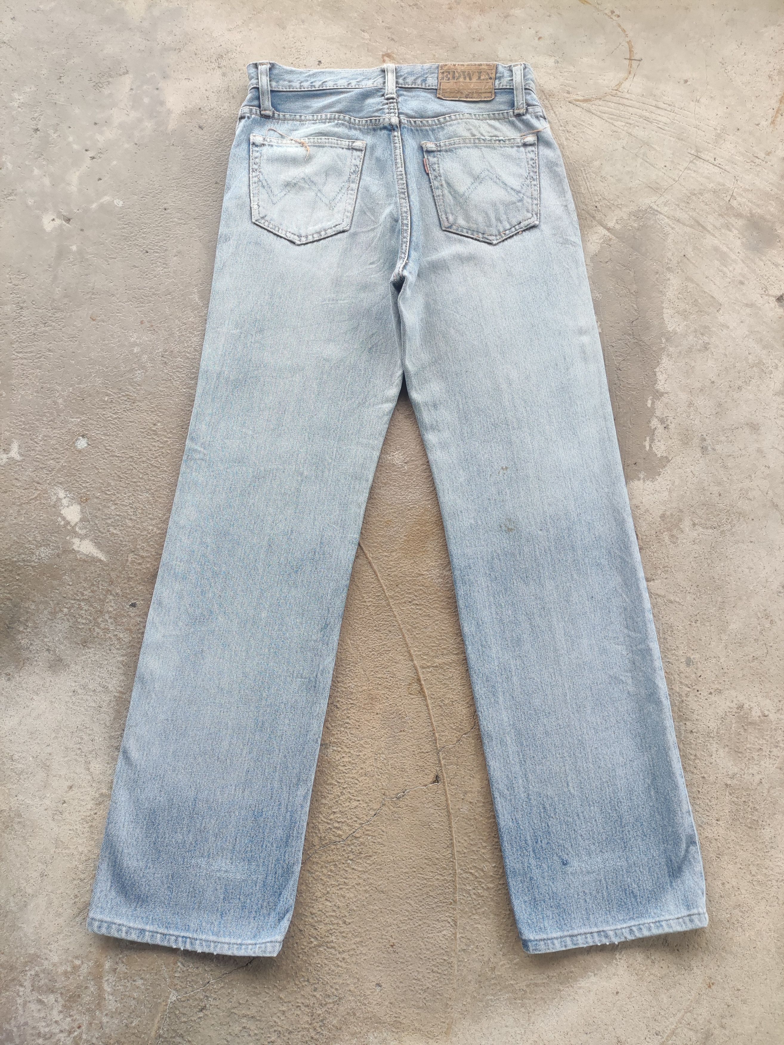 Edwin Vintage Edwin Japan Jean Distressed Faded Denim Size US 30 / EU 46 - 9 Thumbnail