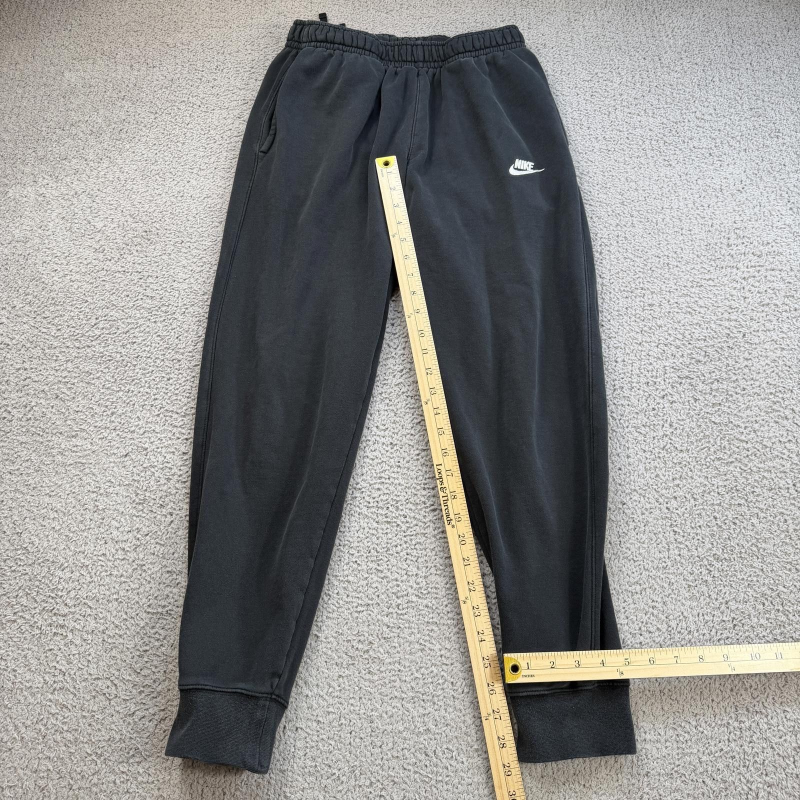 Nike Nike Fleece Jogger Sweatpants Mens M Black Embroidered Logo Size US 32 / EU 48 - 4 Thumbnail