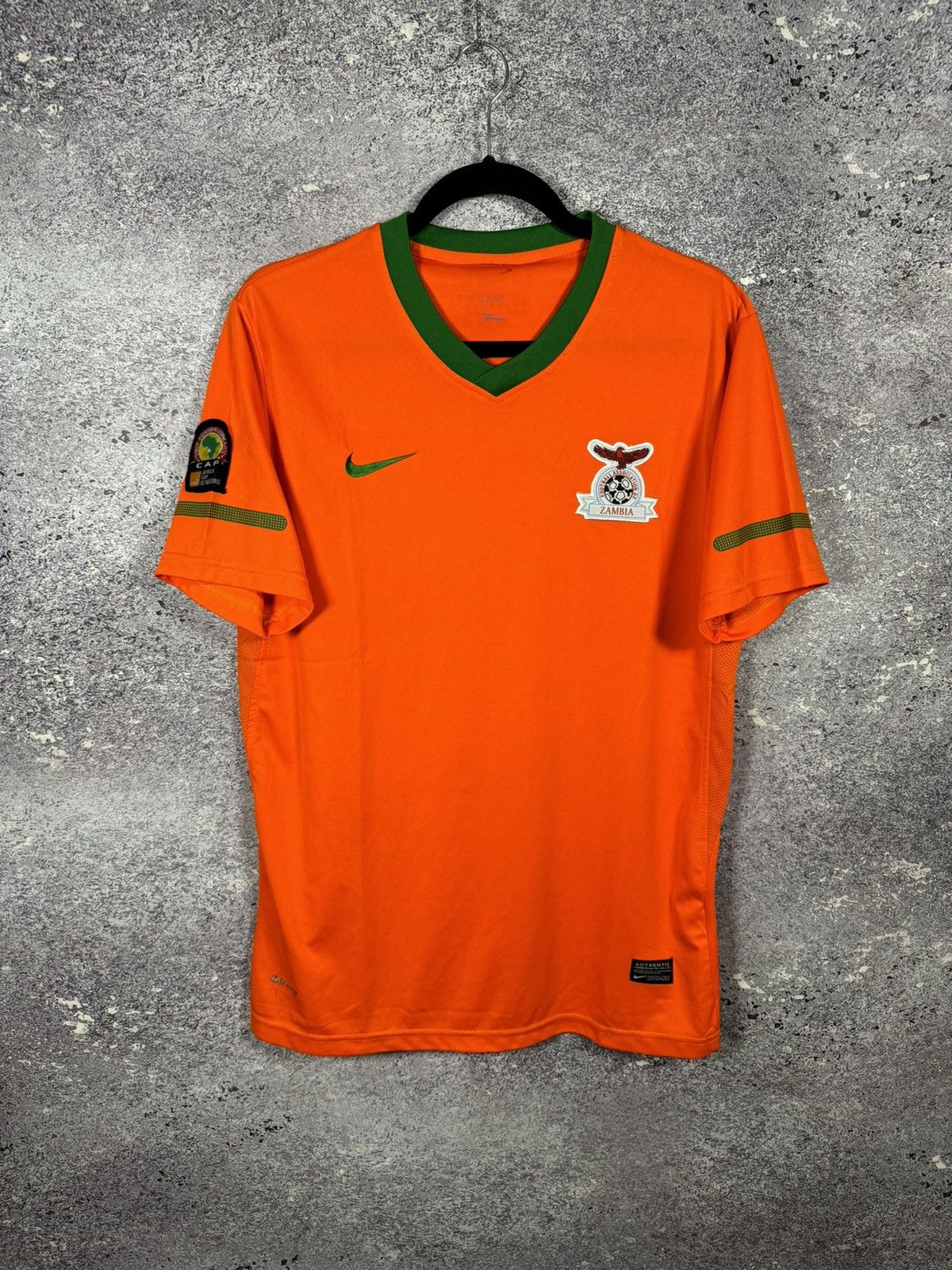 Nike × Vintage Vintage Zambia 2011 Nike Fan Soccer Jersey Blokcore Medium Size US M / EU 48-50 / 2 - 1 Thumbnail
