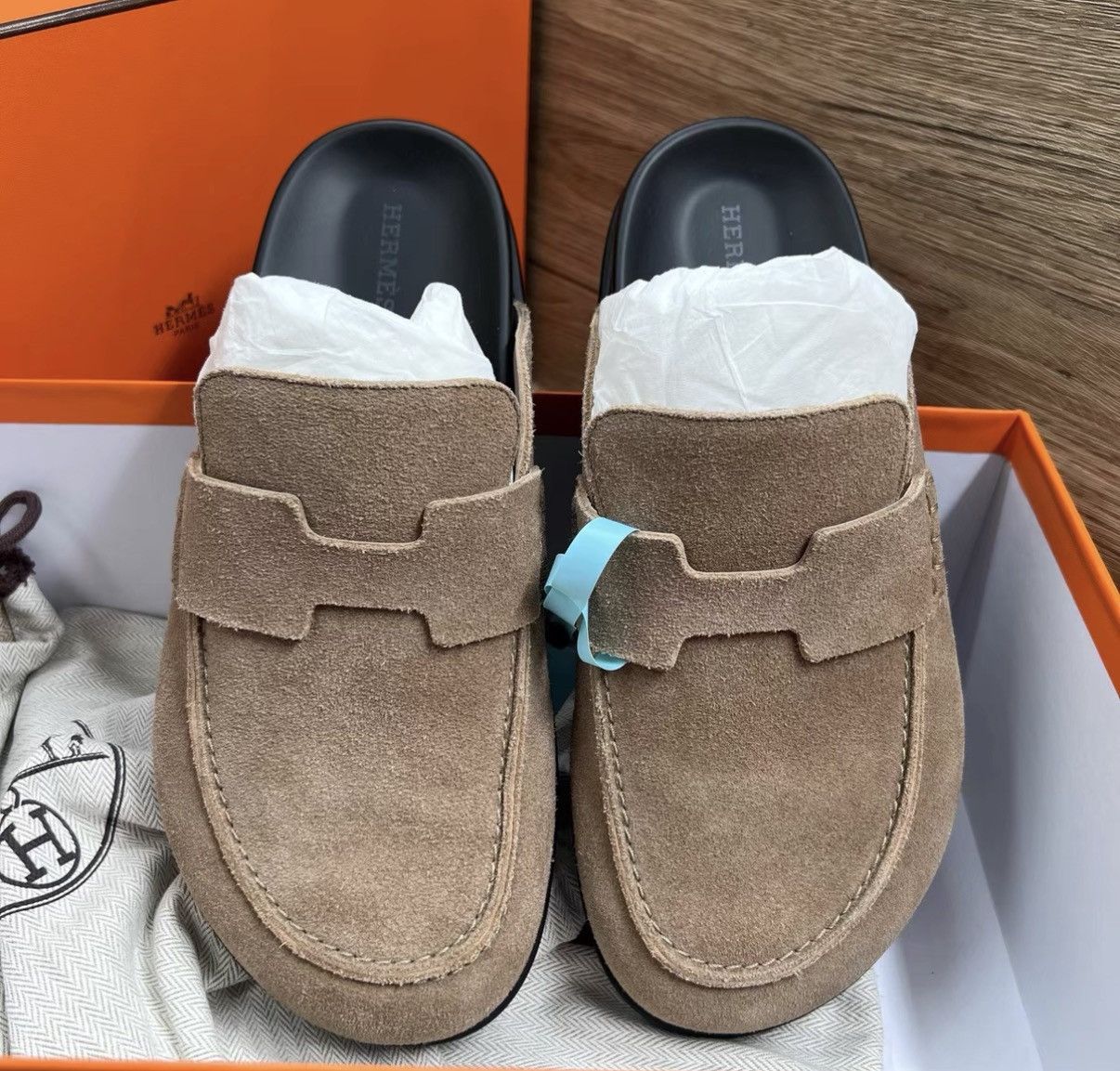 Hermes Hermès Go H Camel Mule Slides J41 Size US 8 / IT 38 - 2 Thumbnail