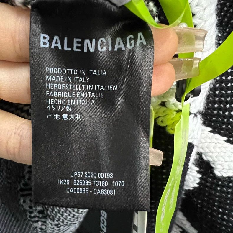 Balenciaga Balenciaga Cursive Logo Full Print Knit Sweater Size US XS / EU 42 / 0 - 4 Thumbnail