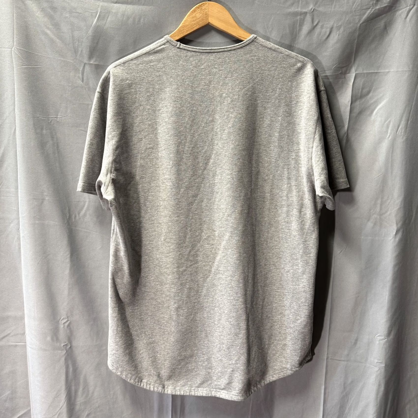 Asics BYLT Shirt Mens XL Gray Drop Cut S/S Lux Premium Basics Stretch Athletic Tee Size US XL / EU 56 / 4 - 2 Thumbnail